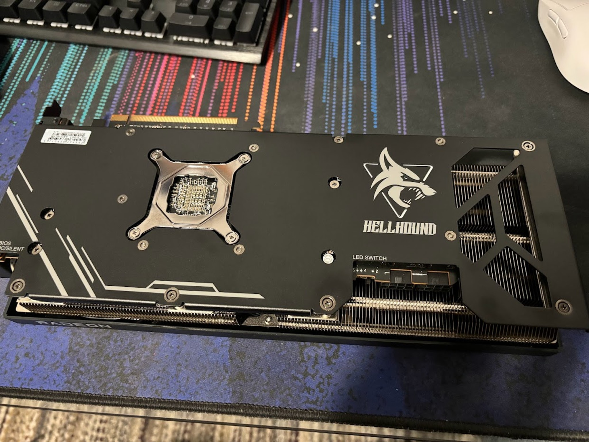 PowerColor Hellhound RX7800XT 16GB