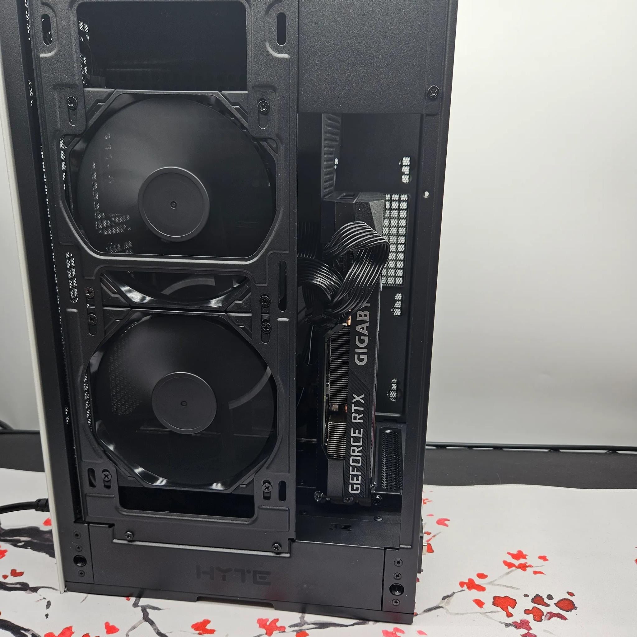 Small Form Factor SALE Ryzen 5 5500 / 16GB DDR4 / 1TB SSD / RTX 3060