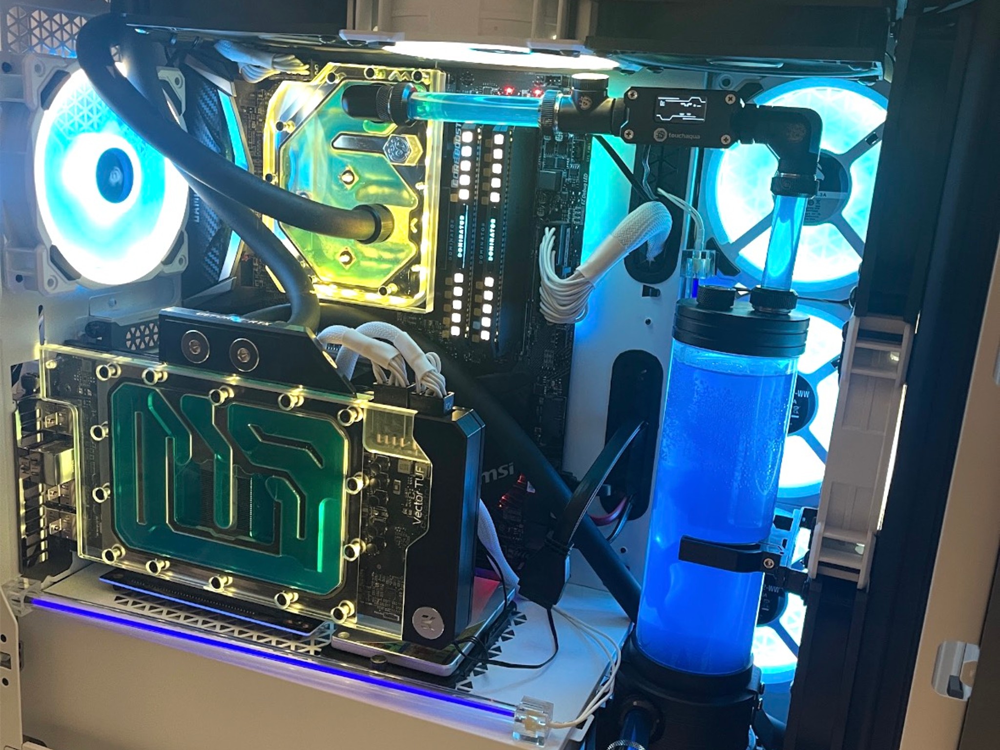 Custom Loop Gaming PC