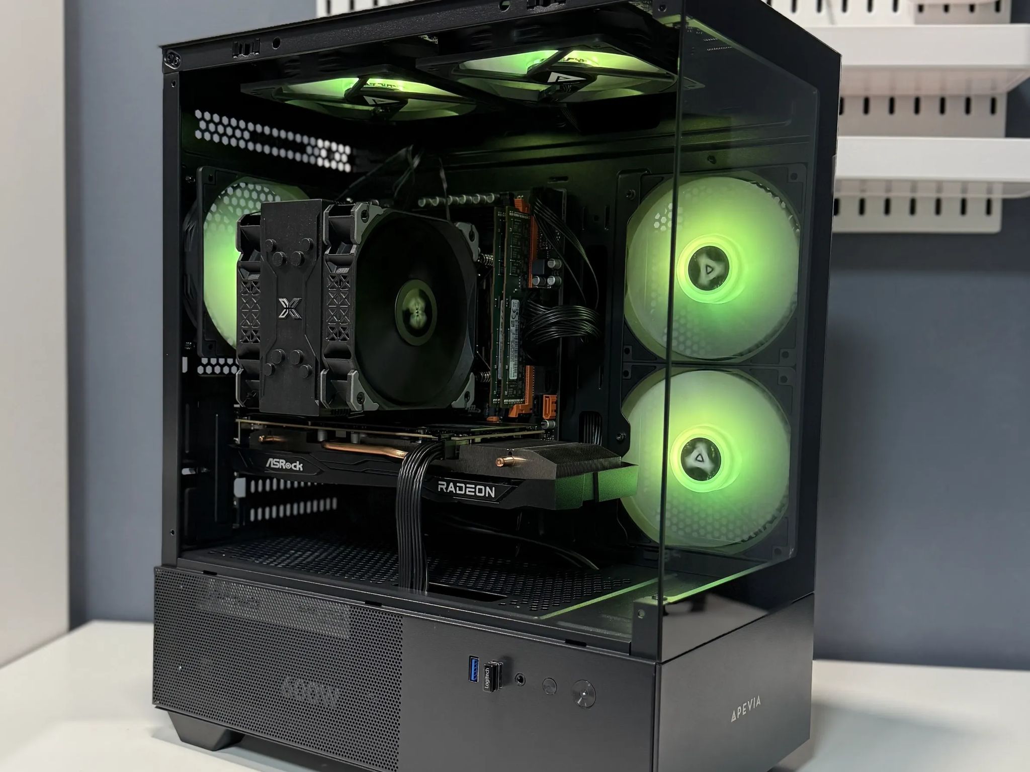 Budget Gaming PC - Rx 6600 xt _ 1 TB SSD _ 64 GB RAM _ 14 Core Xeon CPU