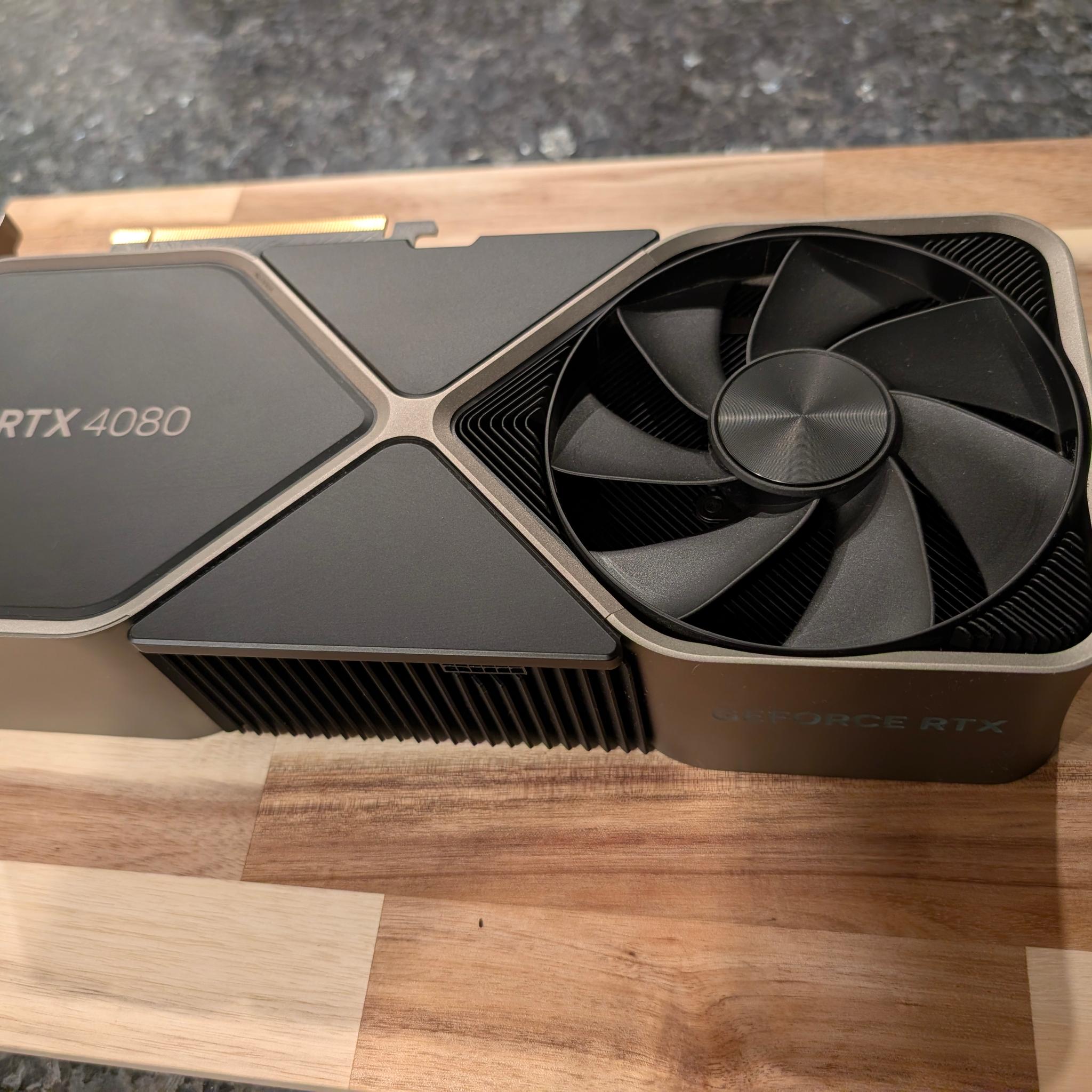 NVIDIA GeForce RTX 4080 16Gb Founders Edition
