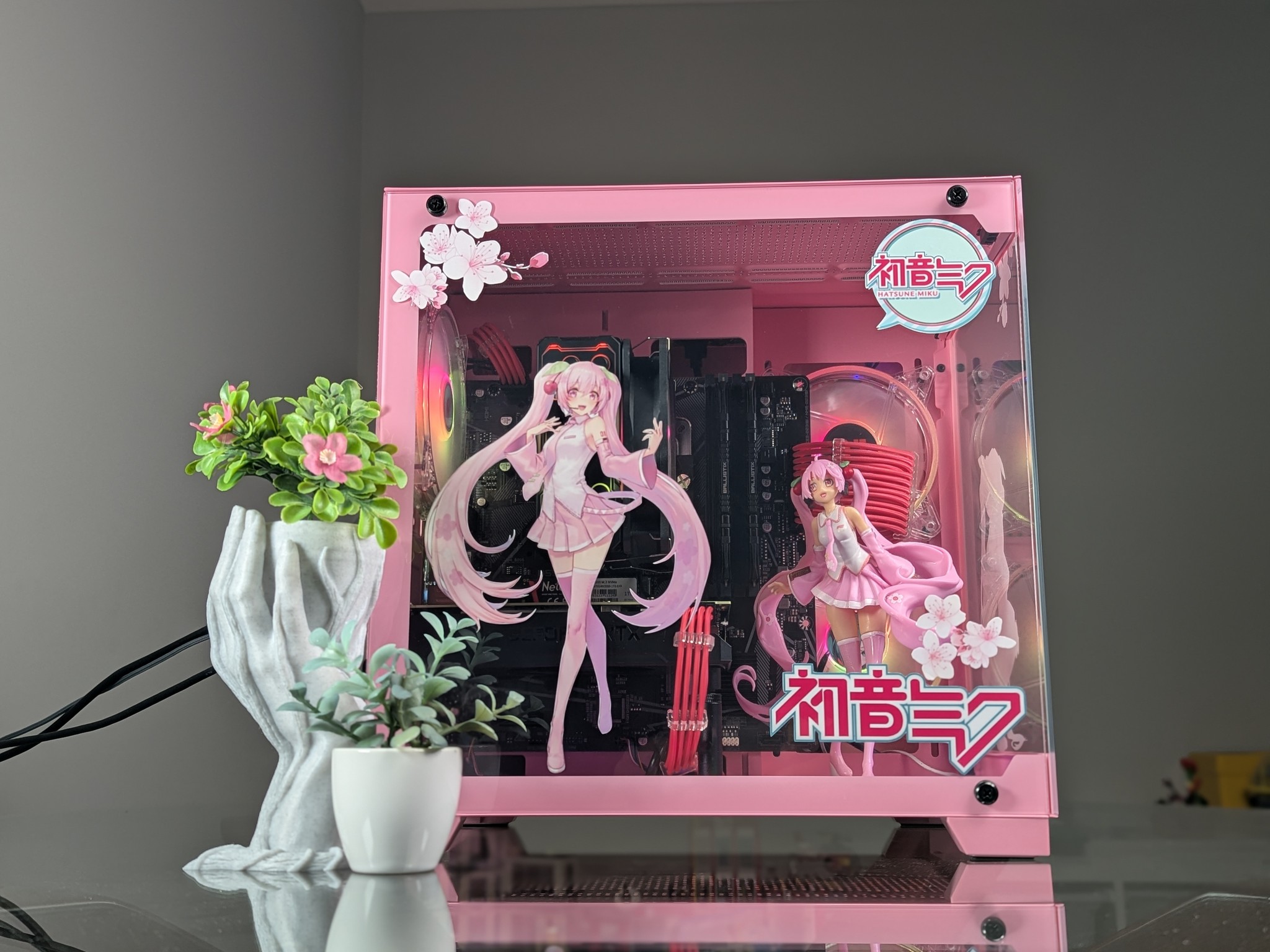 The Sakura Hatsune Miku 1080p Gaming PC | Nvidia RTX 2060 Super |Ryzen 5 | 1 TB SSD | 16GB RAM