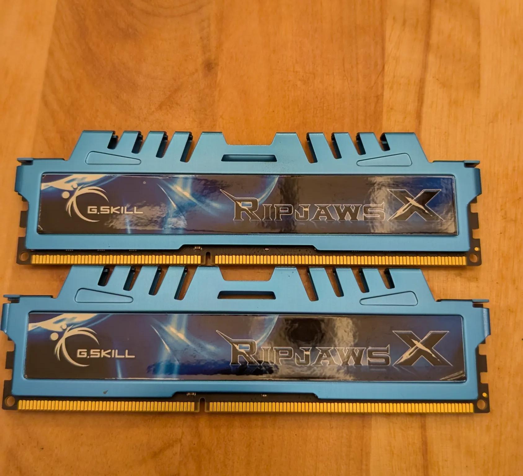 G.Skill RipjawsX DDR3-1600 CL9 16GB (2x8GB) DRAM/DIMM