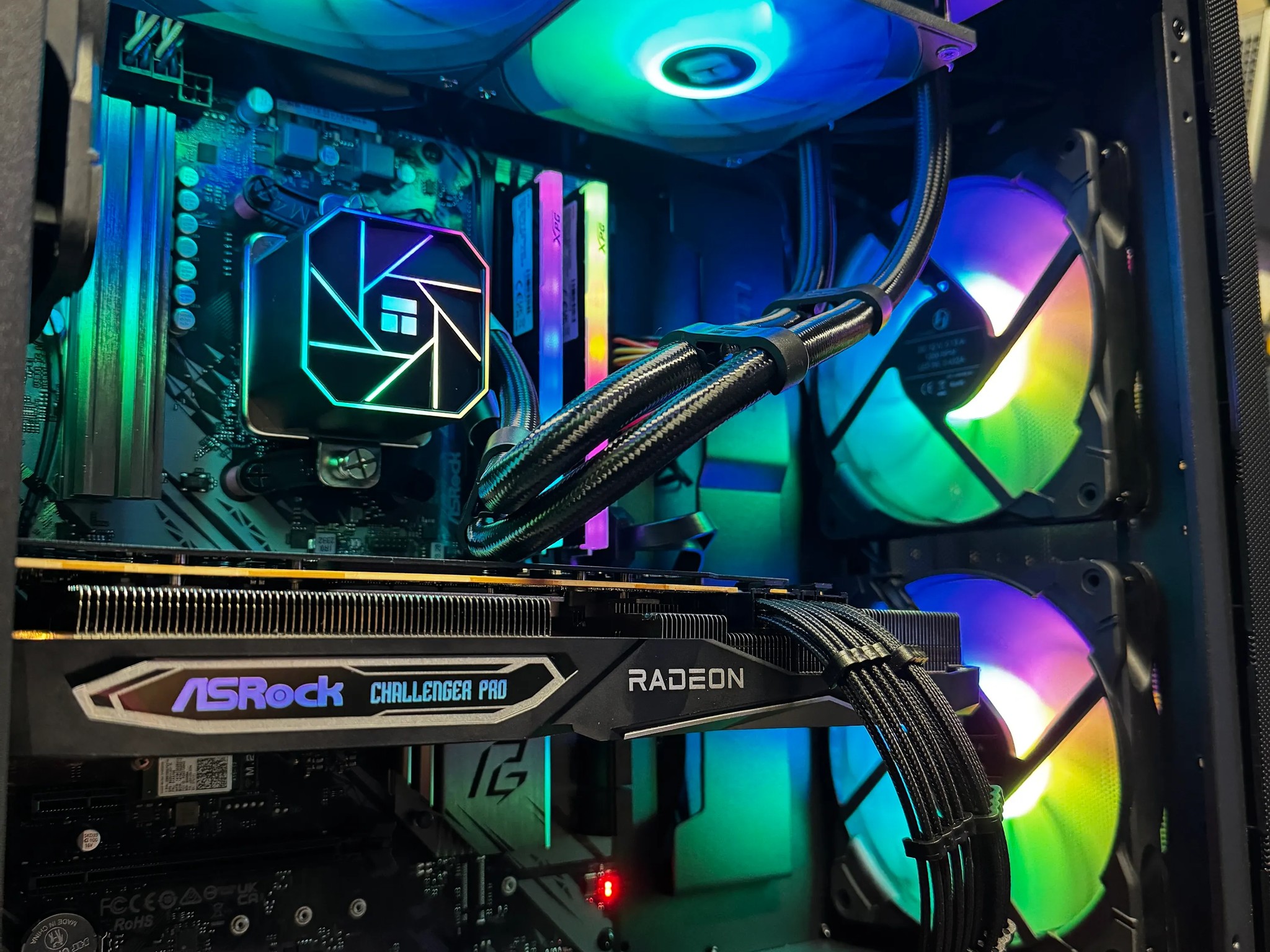 [Triton] || AMD Ryzen 7 5700X + RX 6750 XT 12G w/ 16GB of DDR4 RAM & 1TB M.2 NVMe SSD