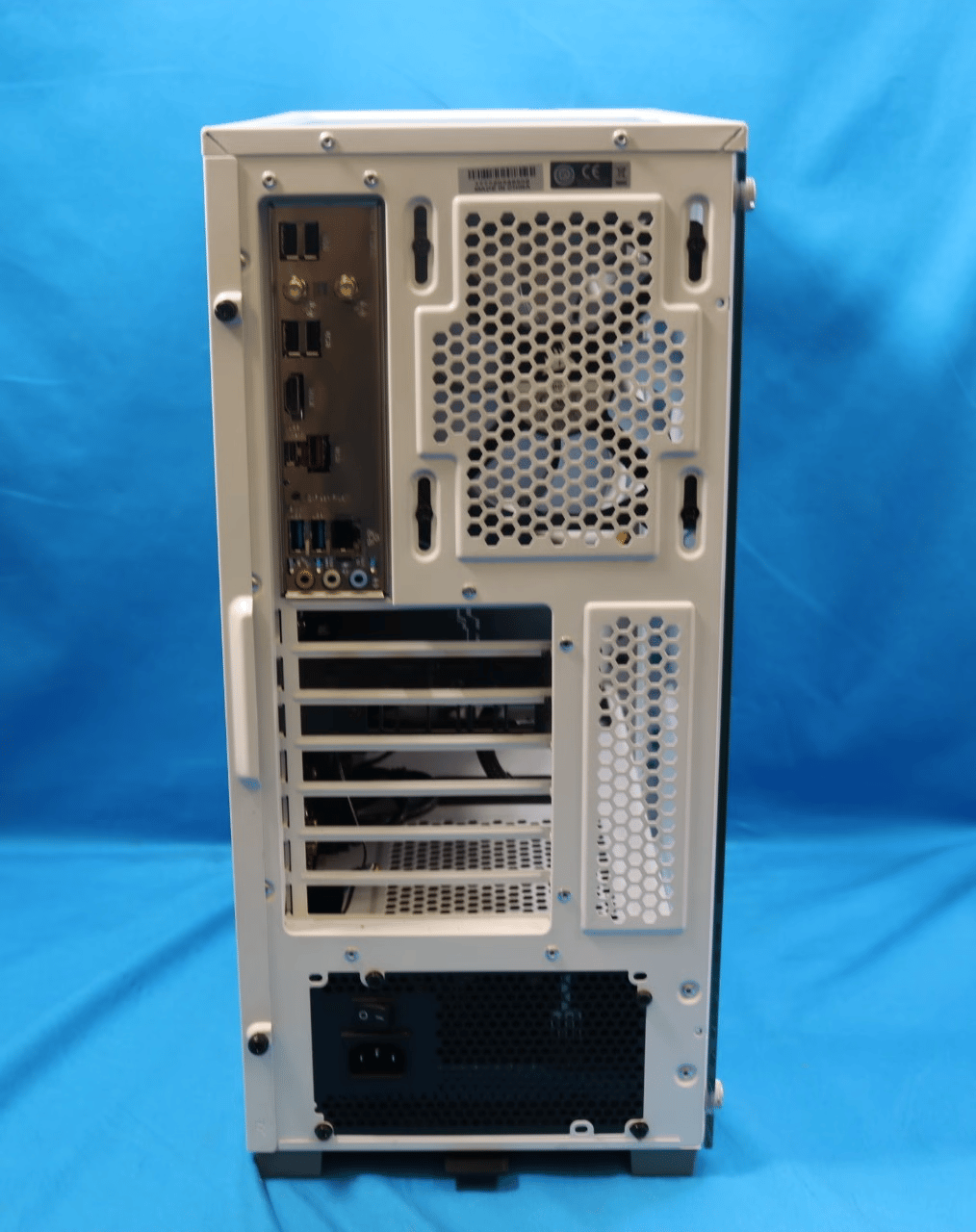 "Lazarus 5700 Gamma RGB" Ryzen 7 5700 8C @ 3.7GHz 16GB DDR4 3000MHz RTX 2060 12GB 1TB NVMe 2TB HDD