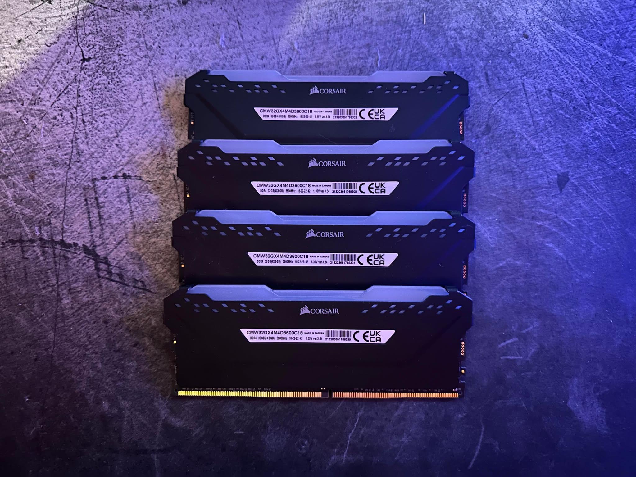 B550 Aorus Pro AC AMD Ryzen 9 3900x 32gb ram Noctua CPU Cooler 1tb NVME Drive