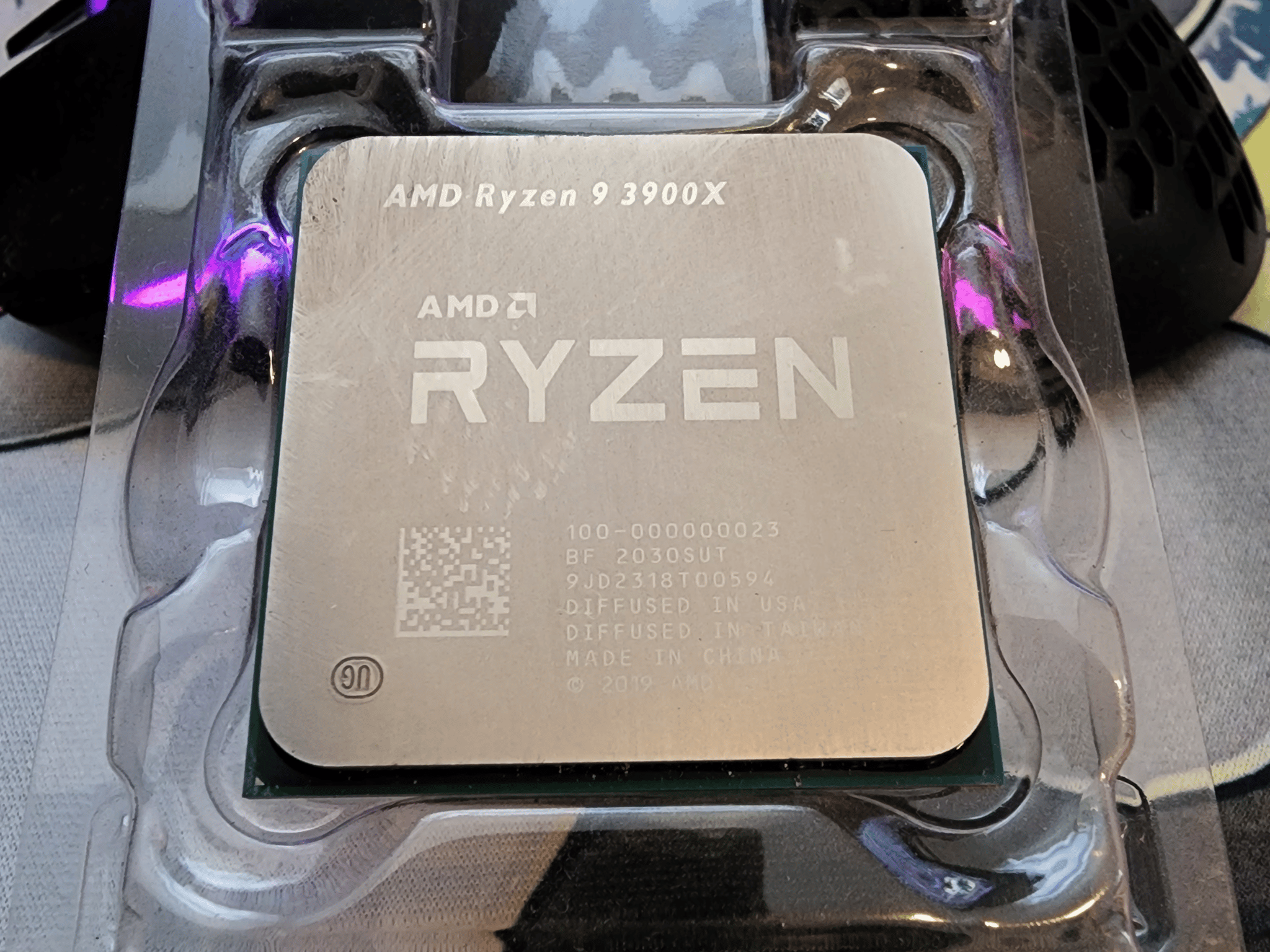 AMD Ryzen 9 3900X 