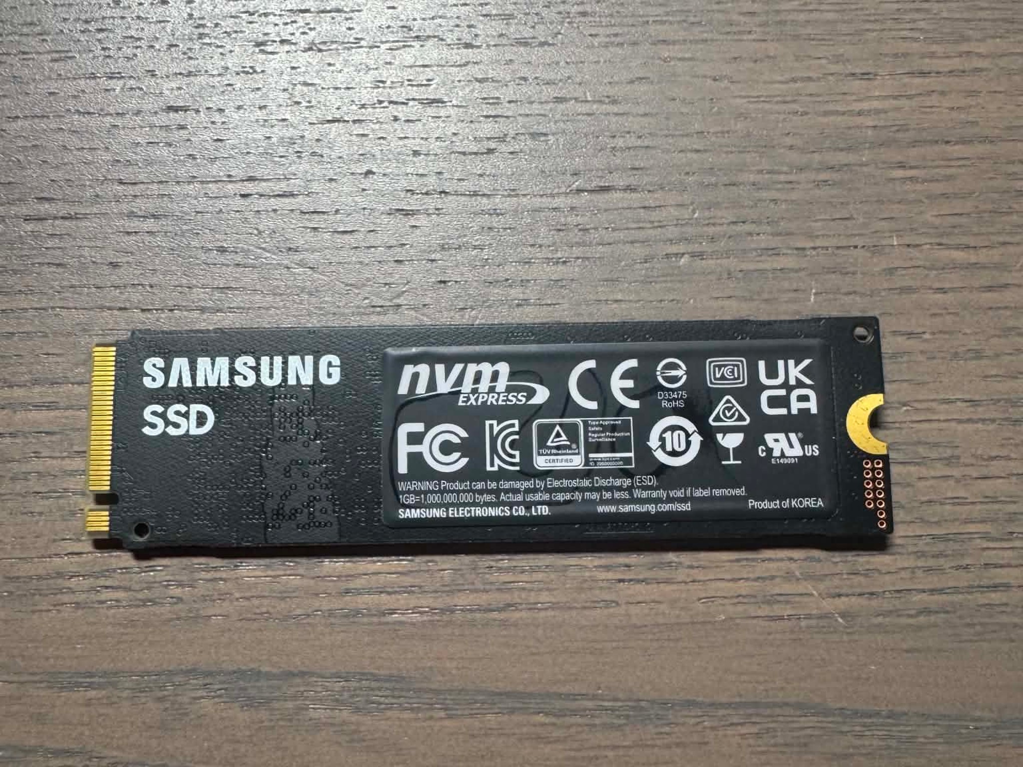 Samsung 980 PRO 2TB M.2 2280 NVMe PCIe 4.0 Internal SSD MZ-V8P2T0