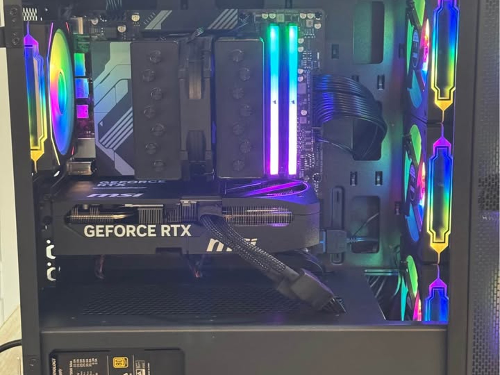 5070 Gaming PC - Ryzen 5 9600x / RTX 5070 12 GB / 32 GB DDR5 / 1 TB SSD