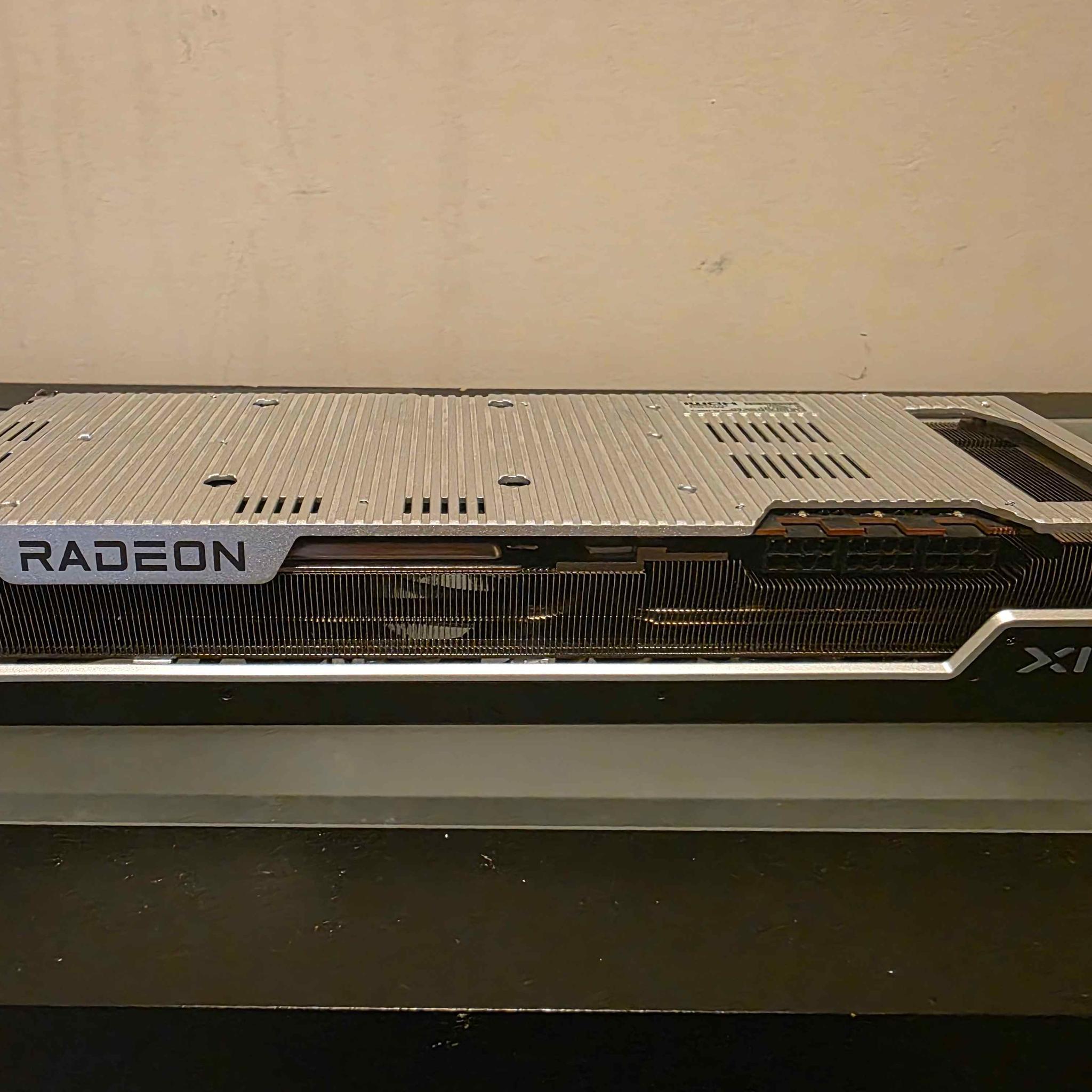 XFX RX 7900 XTX Speedster MERC 310 Black Edition