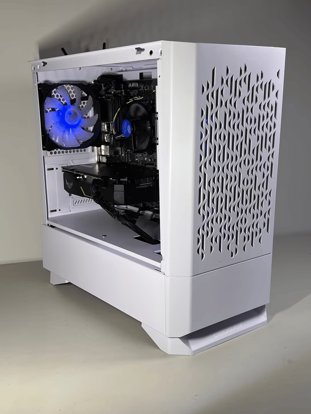 Budget Intel Gaming PC - Intel i3 10100F, GTX 1650, 16GB DDR4 3200MHz, 512GB NVME, WiFi/BT, ARGB