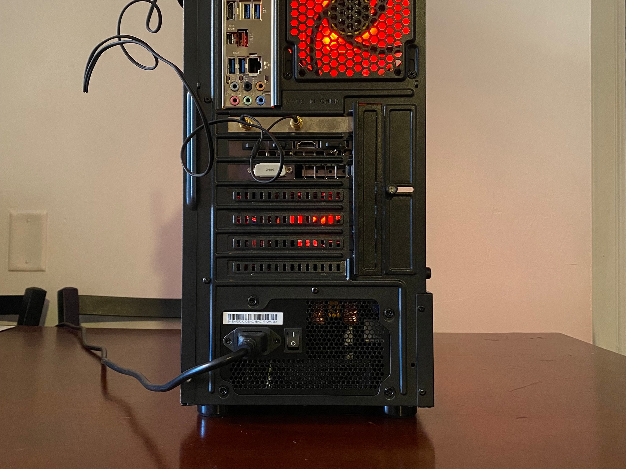 Water Cooled | i7 8700 | GTX 1080 | 32 gb ram