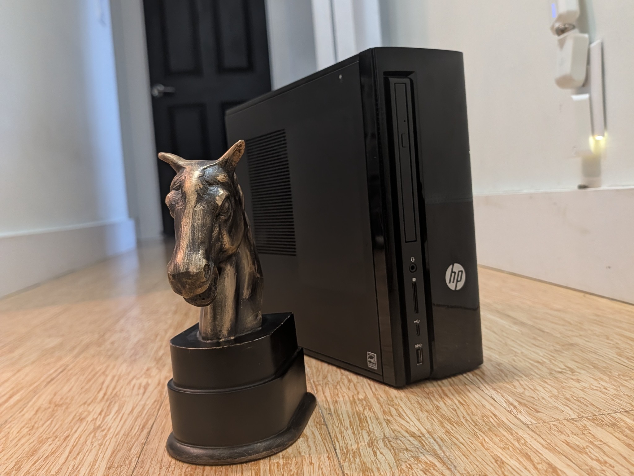 Upgraded HP Sff DDR4 PC | I5 6400 | GTX 745 | 8GB DDR4 | 256GB NVME |