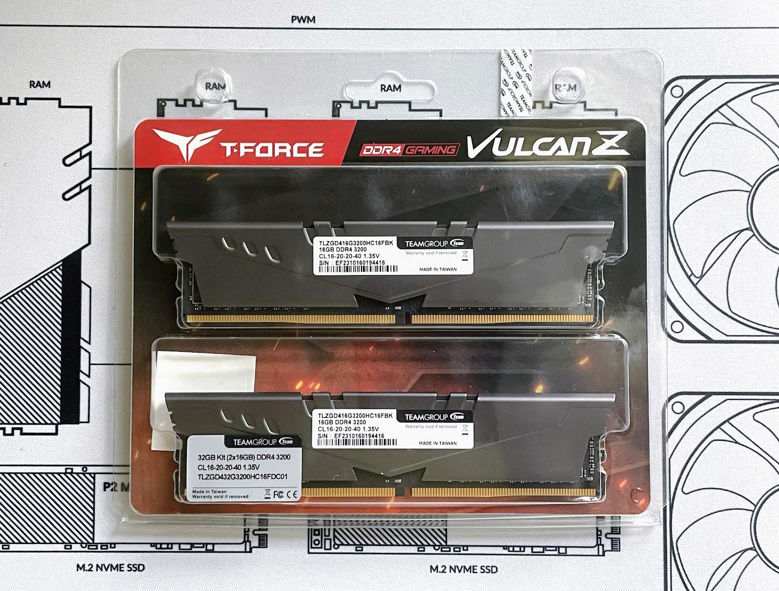 BNIB Team T-FORCE VULCAN Z 32GB Kit (2x16GB) 3200 MHz DDR4 CL16-20-20-40 @ 1.35V RAM Memory - Silver