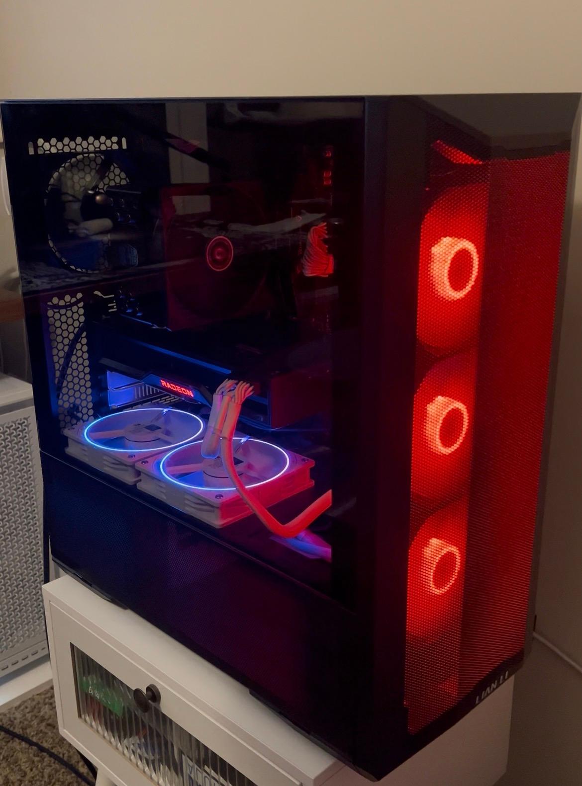 Custom Gaming PC (5600x & 6950xt)