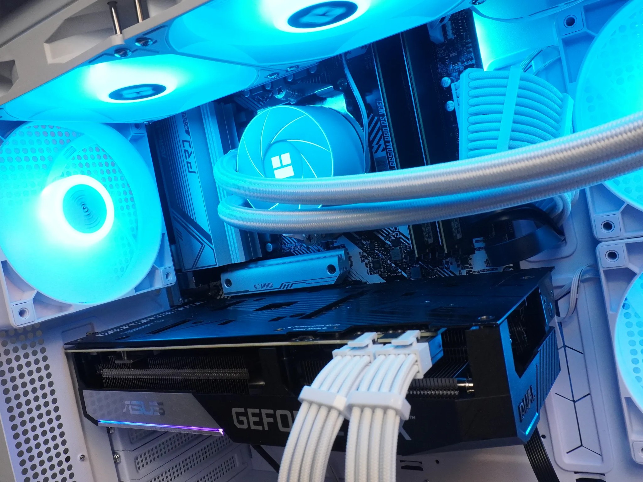 🤍AESTHETIC🤍 UPGRADE-PATH 1440p/1080p MACHINE 💚RTX 3070 🧡 Ryzen 5 7600x | 1TB NVME | 3...