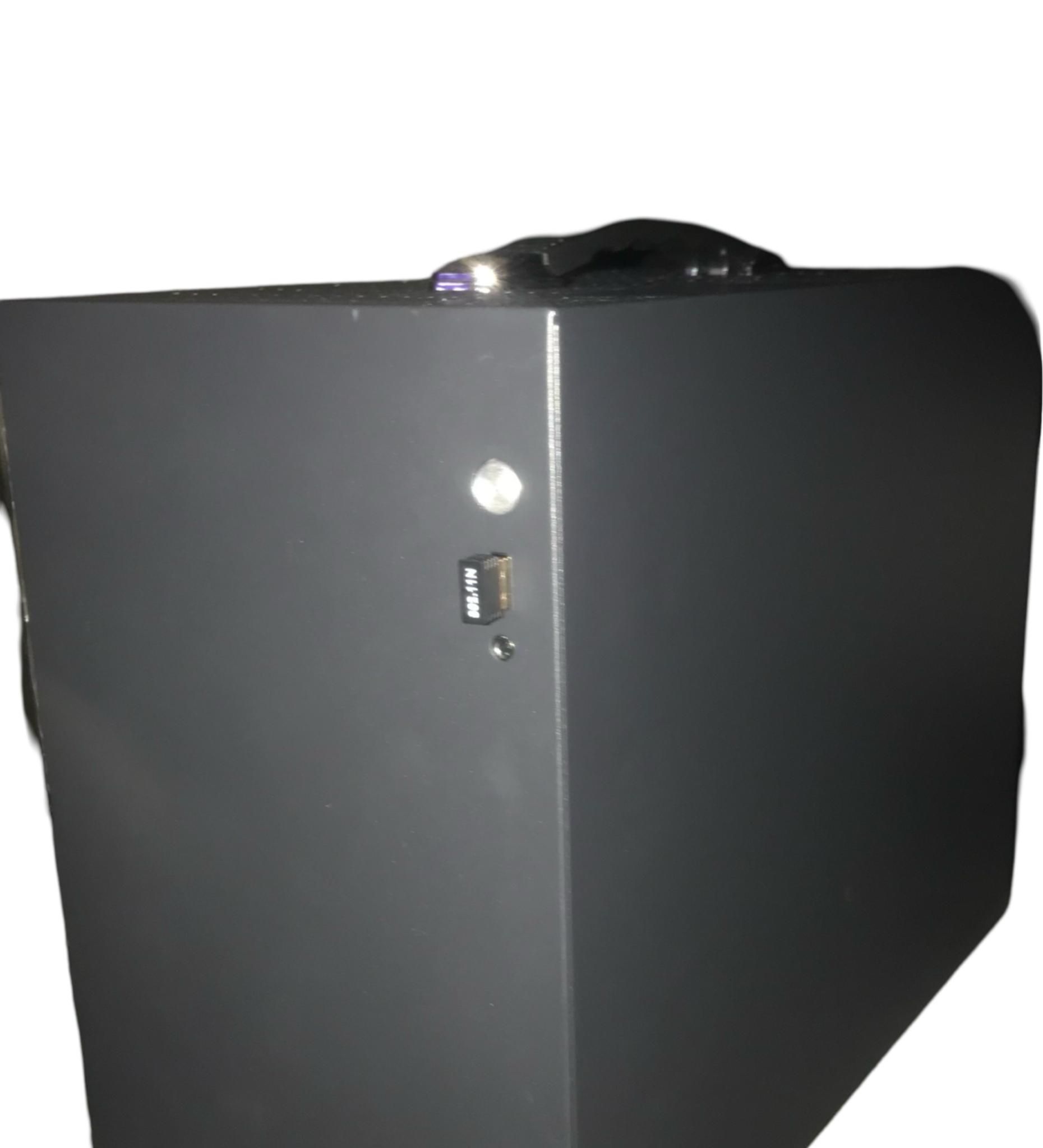 Sleek Minimal Gaming PC w/ GTX 980Ti 6gb E5 2660v3