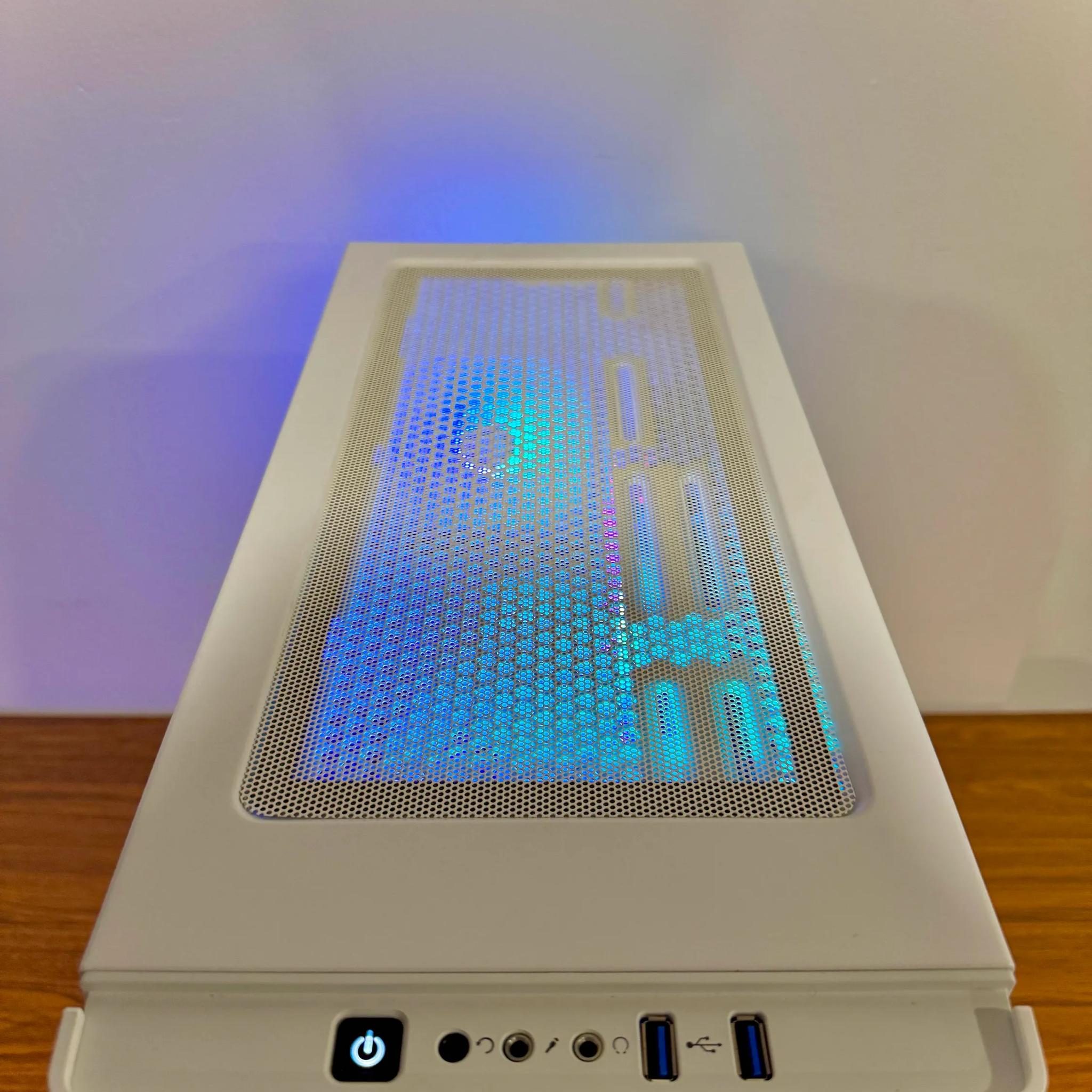 Whiteout Gaming PC ❄️ | i7-9700K + RTX 3060Ti | Fast, Stylish, Battle-Ready