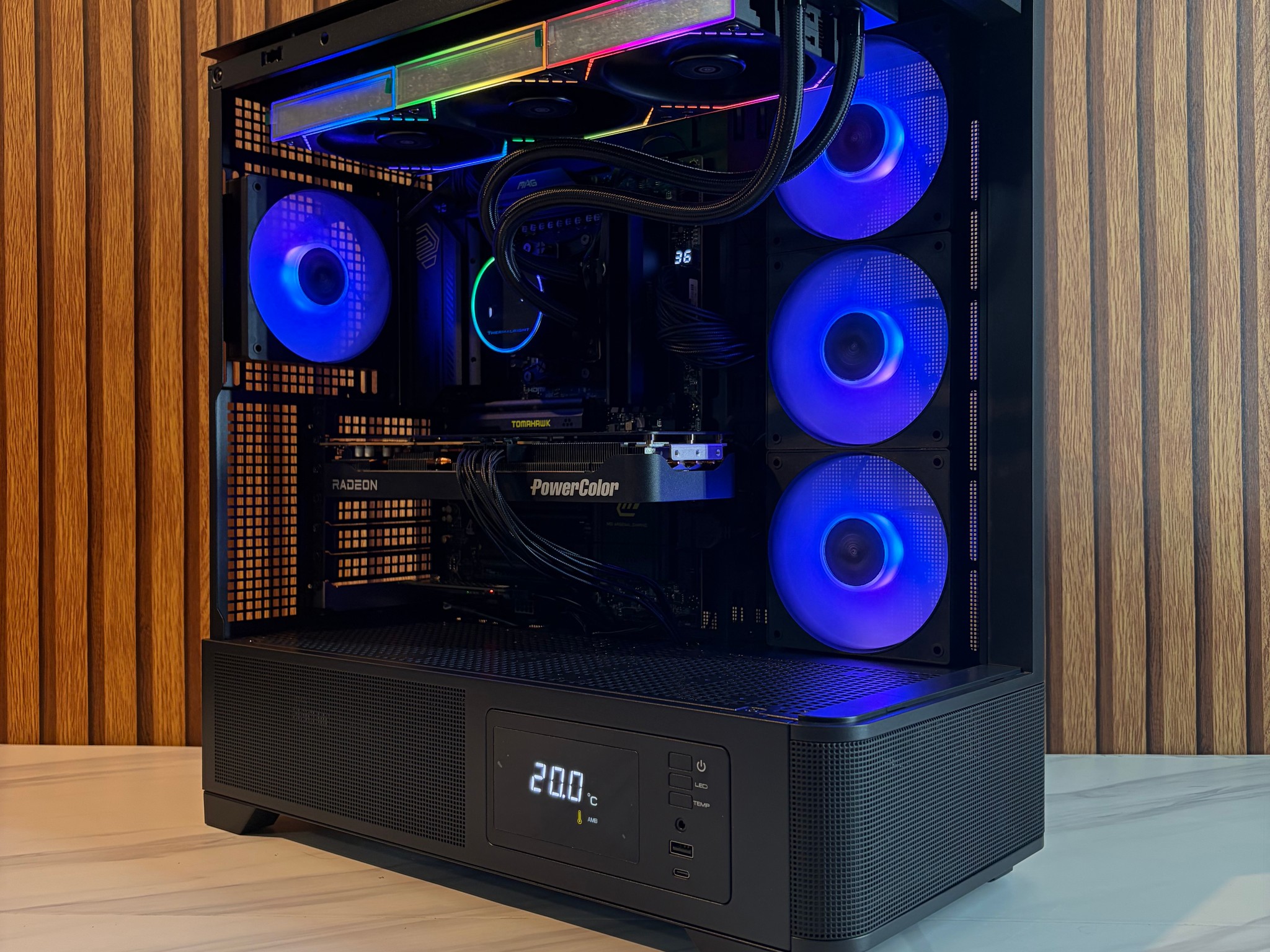 9070XT 16GB | RYZEN 7 9800X3D | 32GB DDR5 | 1TB SSD | 750W | 360MM AIO | X870E