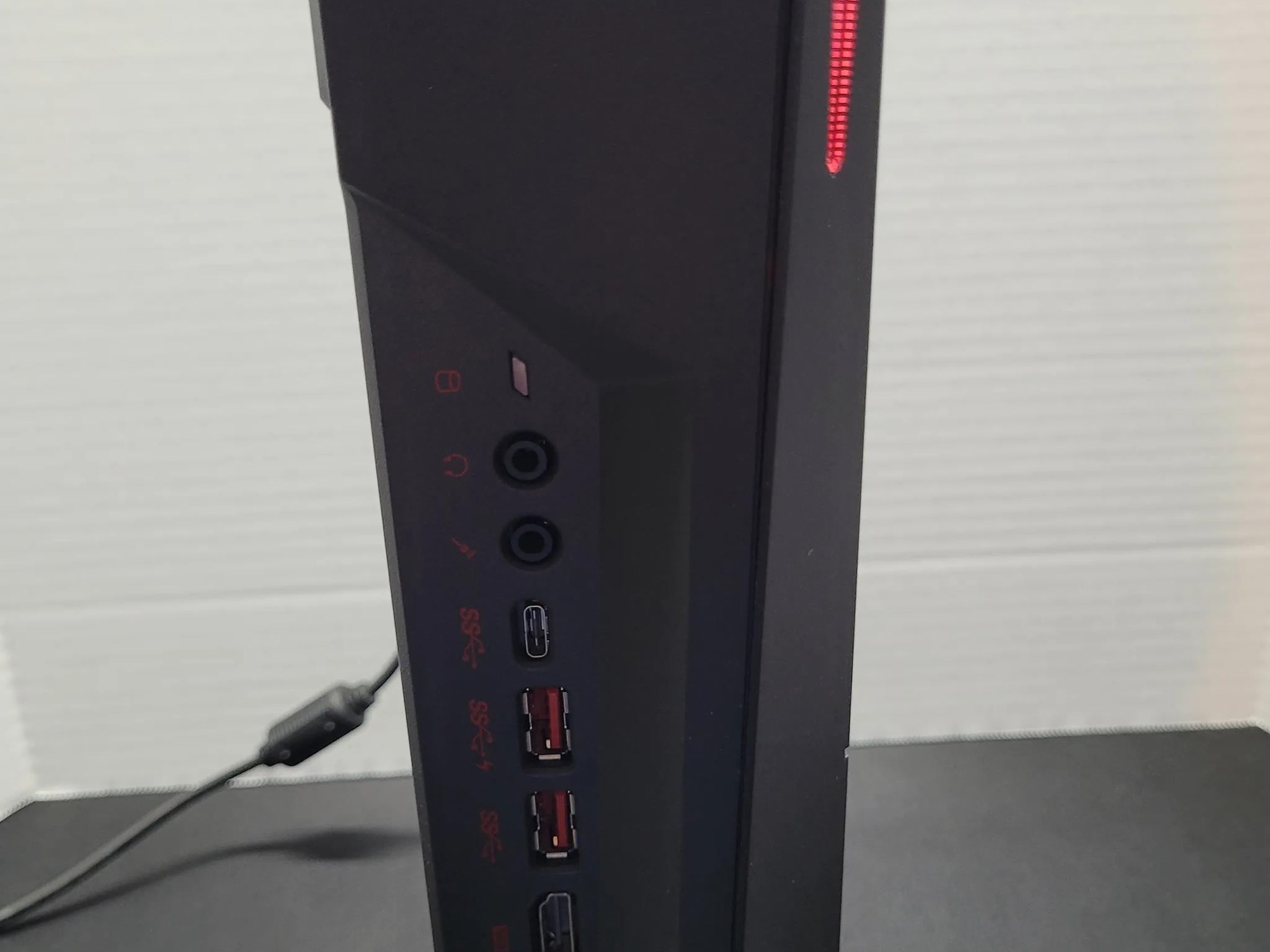MSI Trident 3 - GTX 1660 & i5 9400f