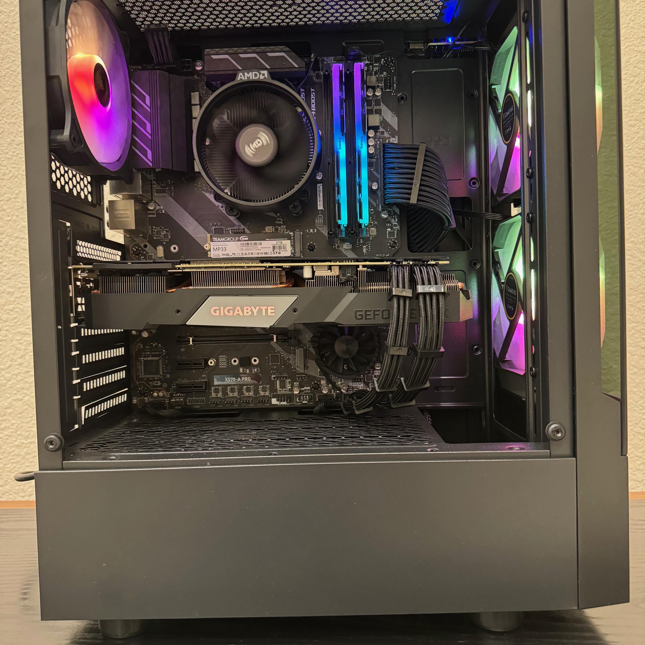 🖤Incognito🖤Sleek All-Black RTX Gaming PC! RTX 2070 SUPER, Ryzen 5 3600X, 1TB Storage.