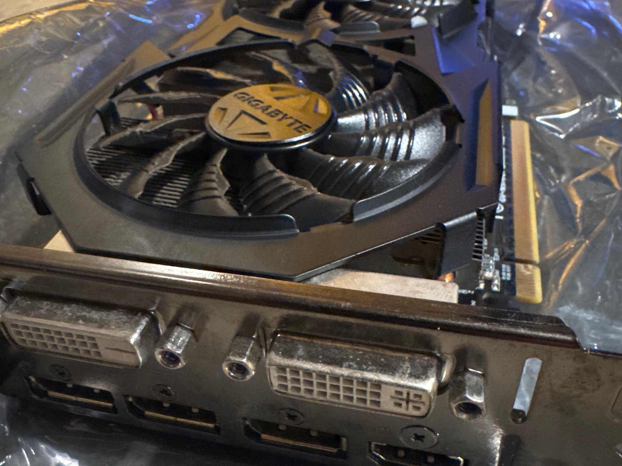 GIGABYTE G1 Gaming GTX 970