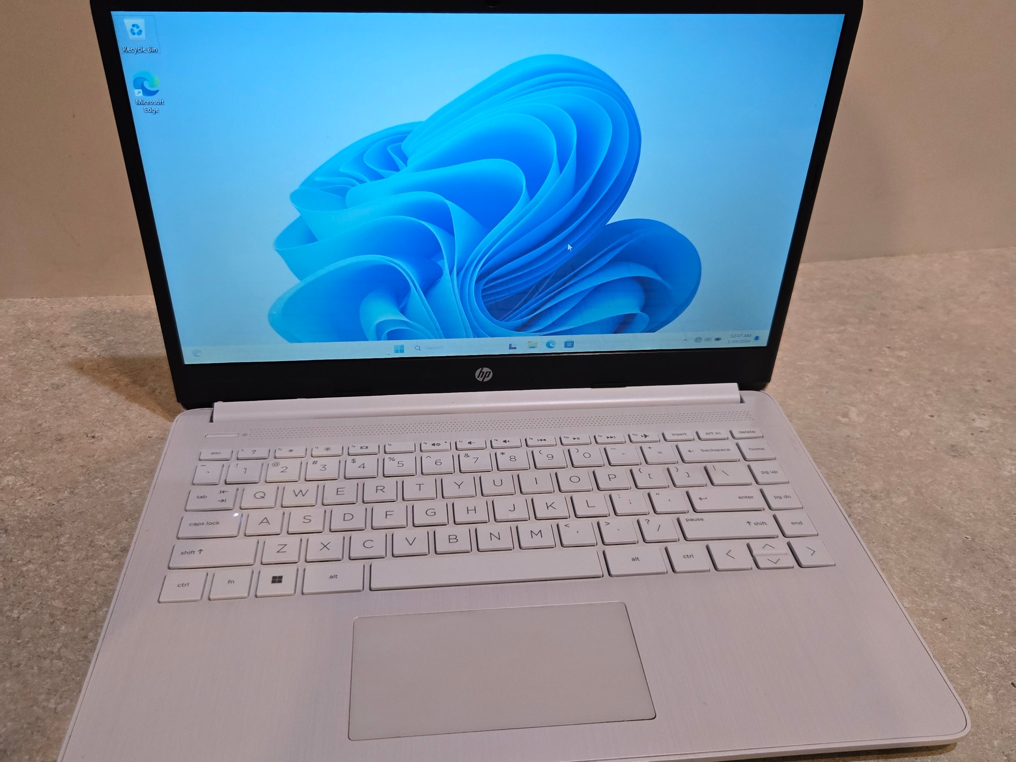 HP 14" Laptop - intel Celeron - 64GB Storage - 4GB Ram - Model 14-dq0032dx