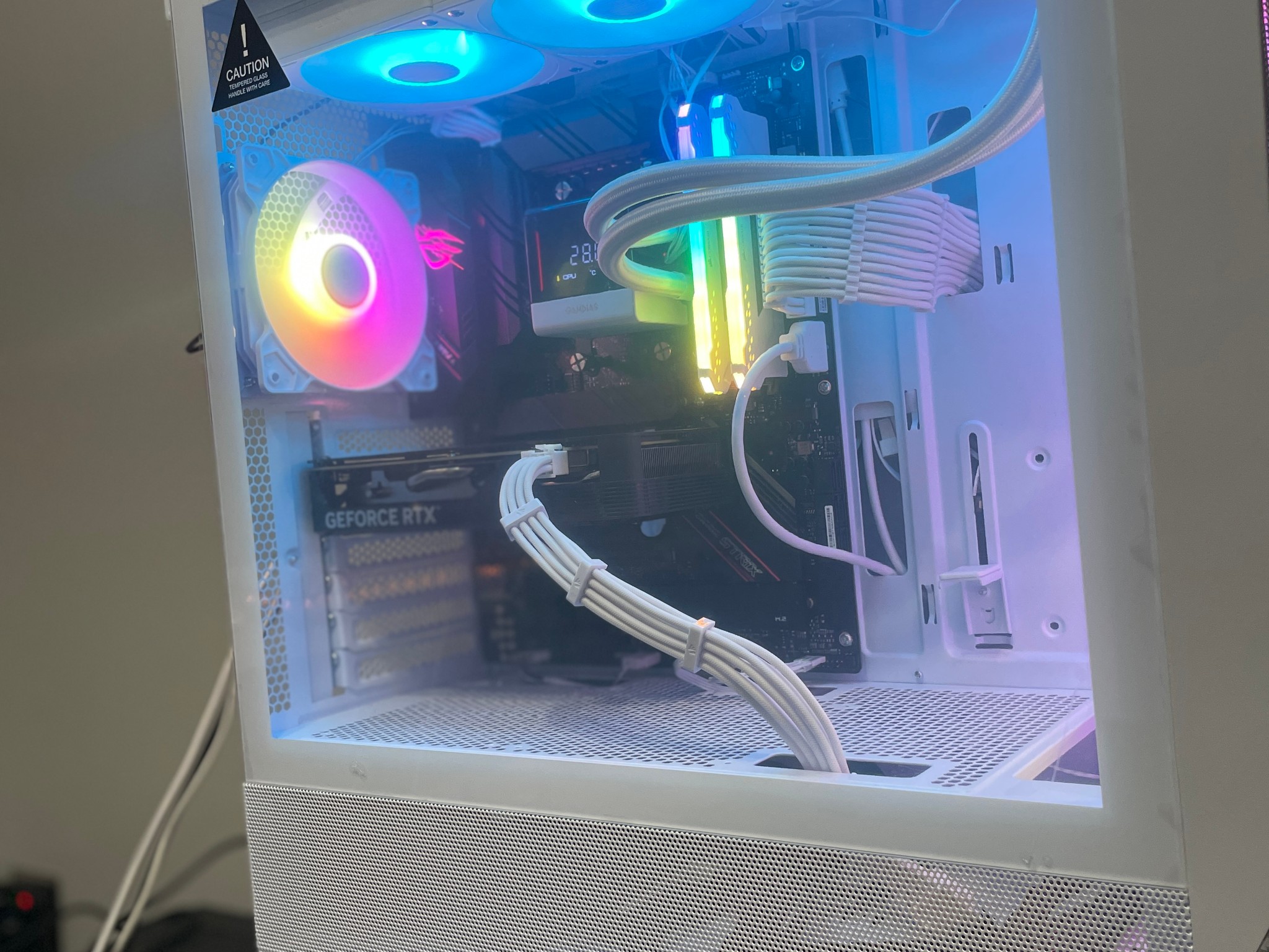 🐺❄️ ARCTIC PREDATOR ❄️🐺  RTX 4060 | Ryzen 5 5600X | ROG Strix WiFi | Liquid Cooled