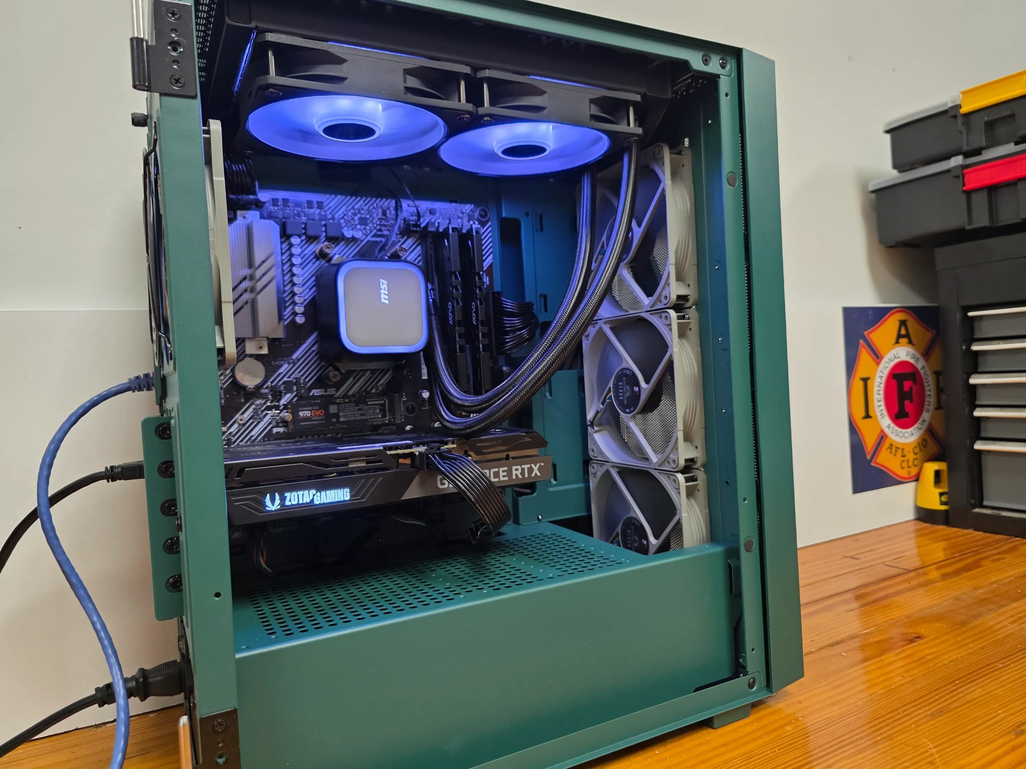 RTX 3060 TI Custom Gaming Computer PC (3060 TI, Ryzen 5 5600g, 32gb ddr4)