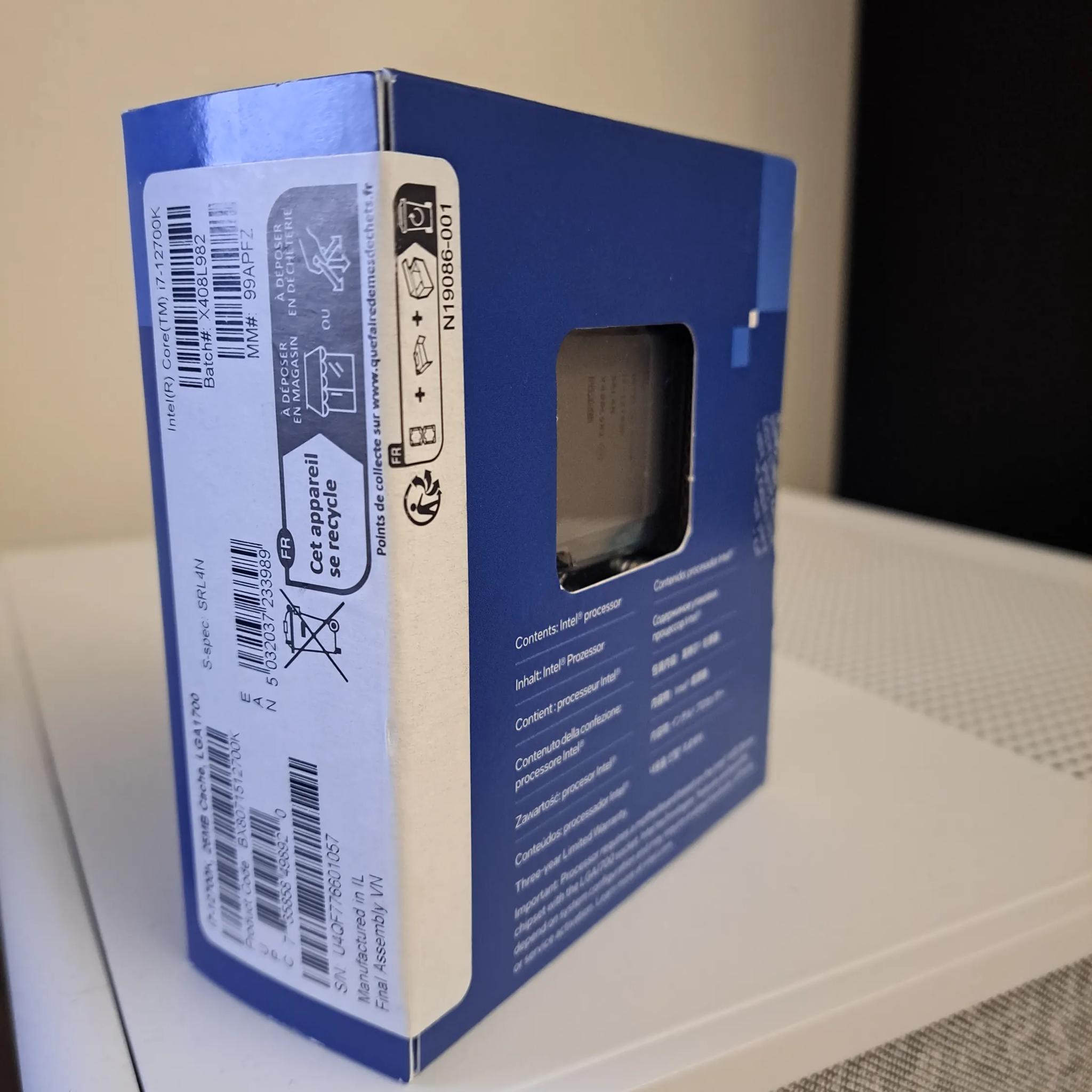 New Intel i7-12700K LGA1700