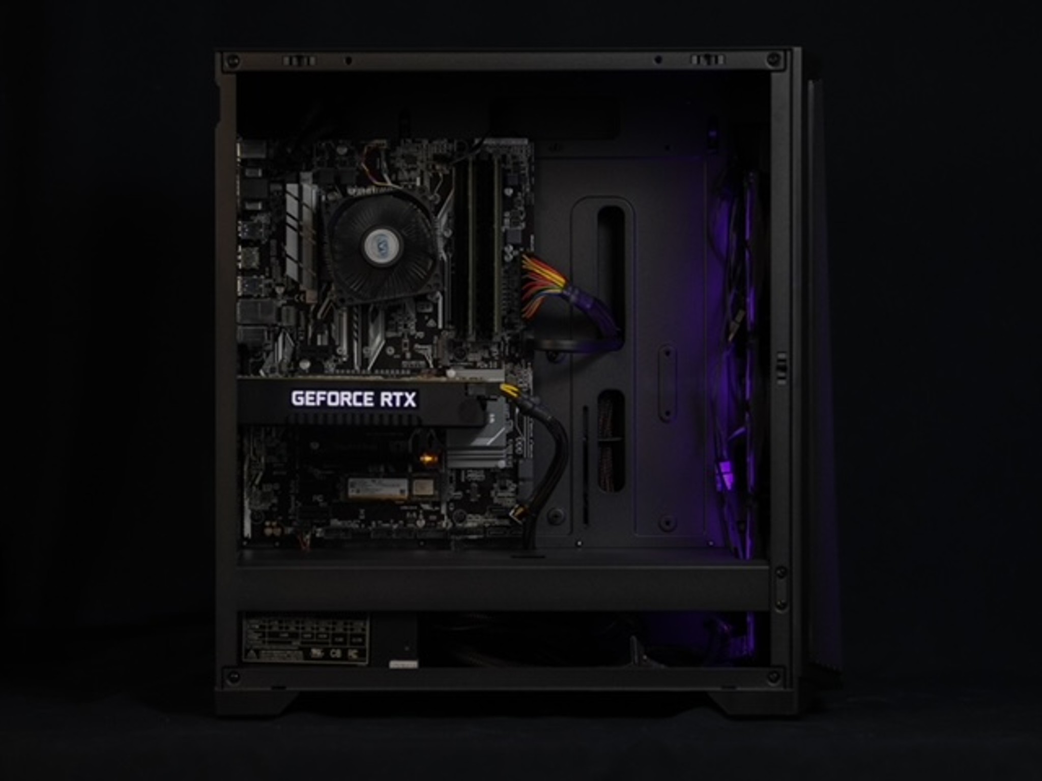 Clean Gaming PC - i7 7700, RTX 2060, 16GB Ram, 500GB SSD