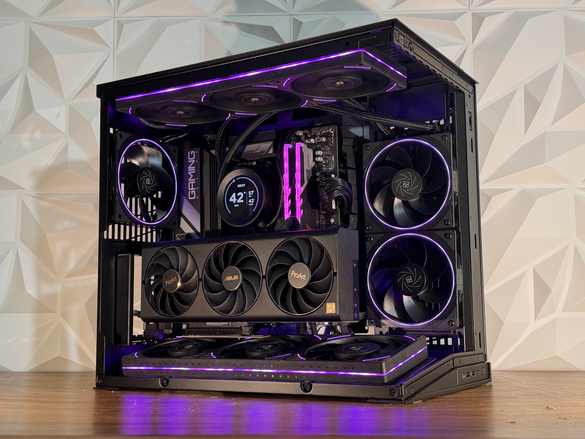 ⚡🌑Ryzen 7 9800X3D + RTX 4080 SUPER | 32GB DDR5 | 1TB Gen4 NVMe | Windows 11 Pro ⚡🌑"OBSIDIAN NOVA"