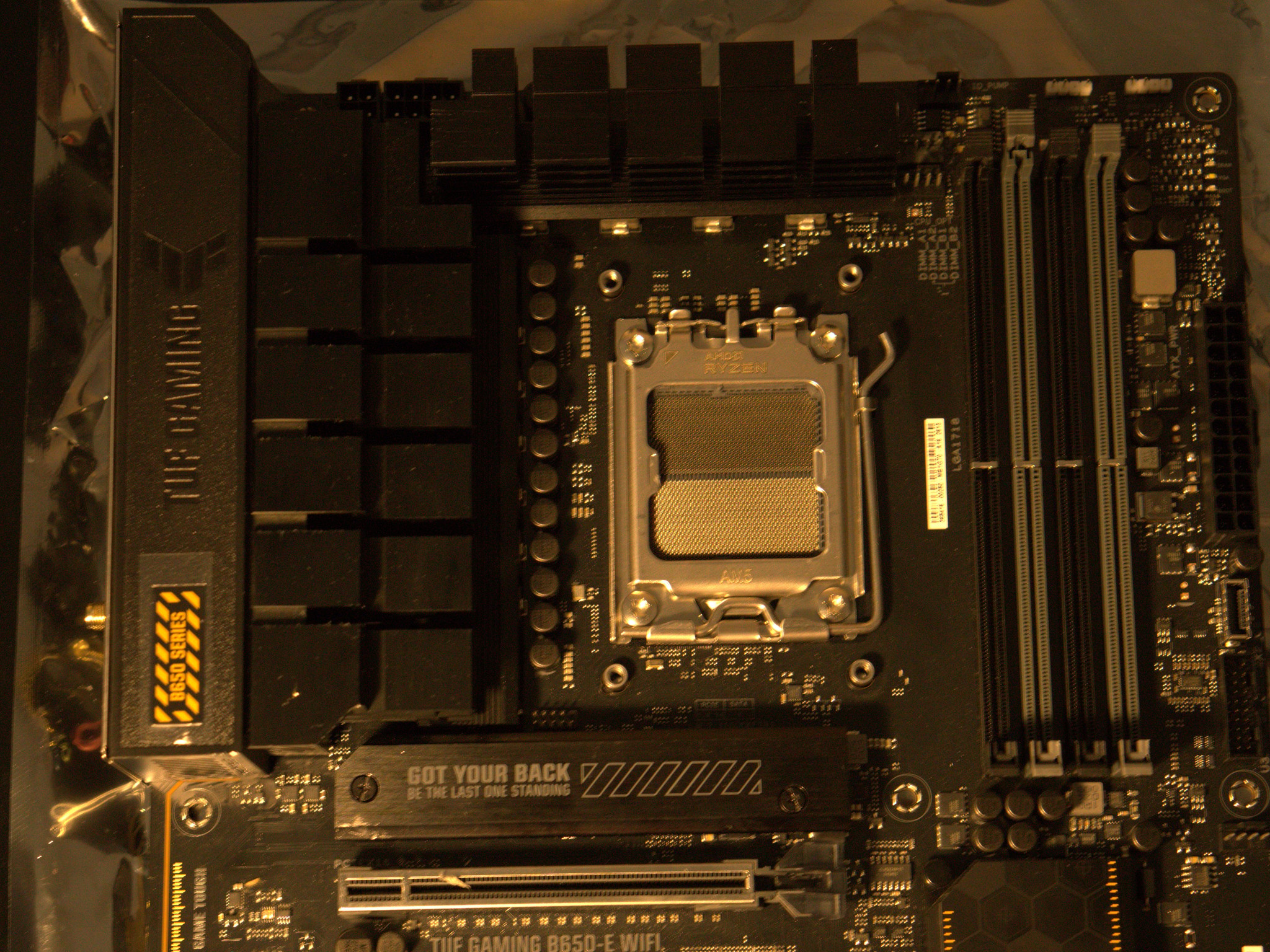 Asus Tuff B650-E WIFI