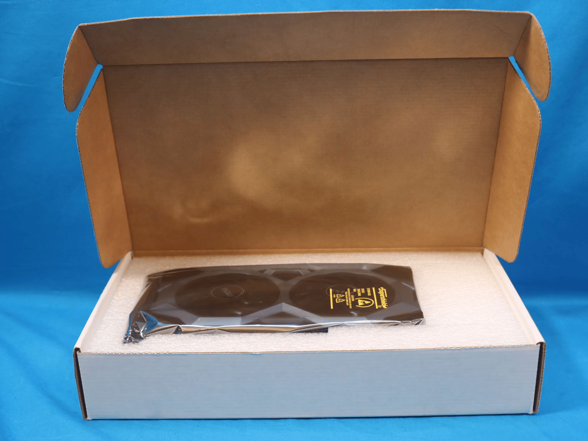 【動作済】NVIDIA GeForce RTX 2060 6GB★丁寧梱包 Open Box* MSI NVIDIA GeForce RTX 2060 SUPER VENTUS GP OC 8GB GDDR6