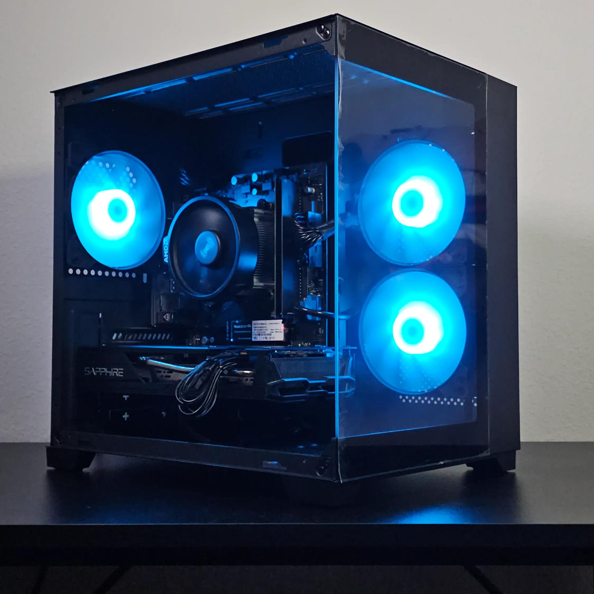 Midrange 1080p / RX 5700-XT 8GB / Ryzen 5 3600 / 16GB DDR4 / 256GB SSD + 3TB HDD