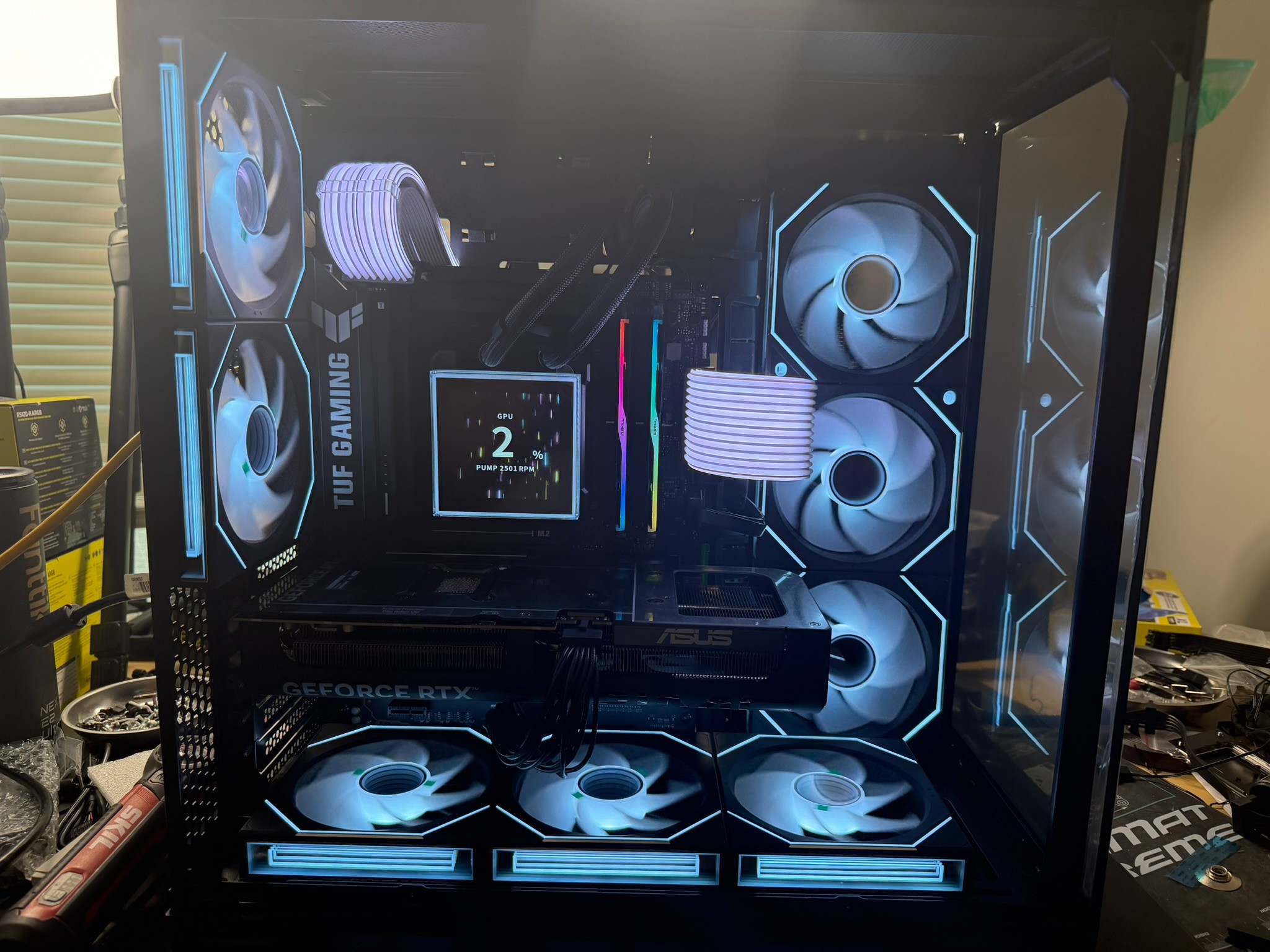 GeForce RTX 5070 Custom Gaming PC - Ryzen 7 9700X