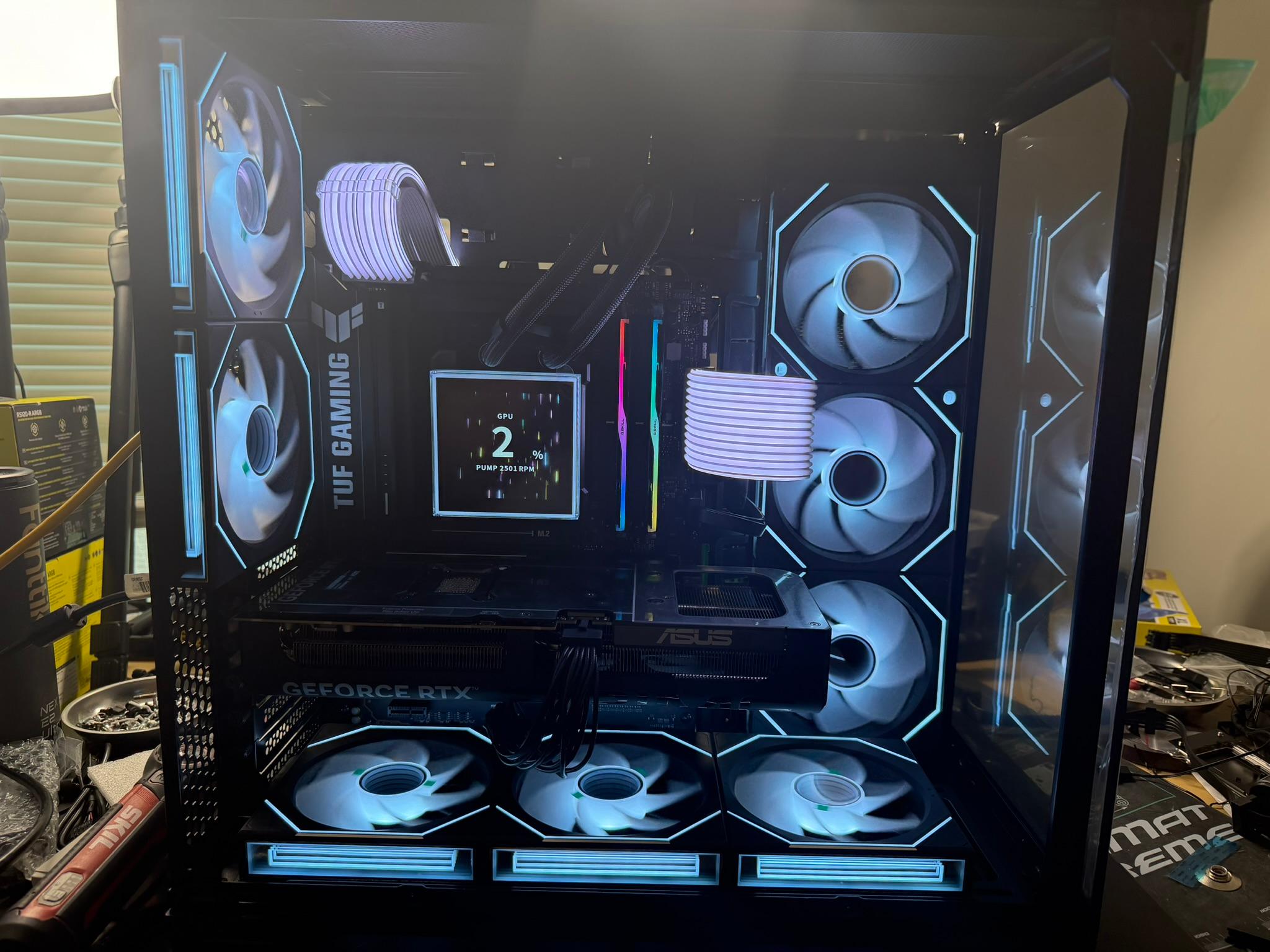 GeForce RTX 5070 Custom Gaming PC - Ryzen 7 9700X