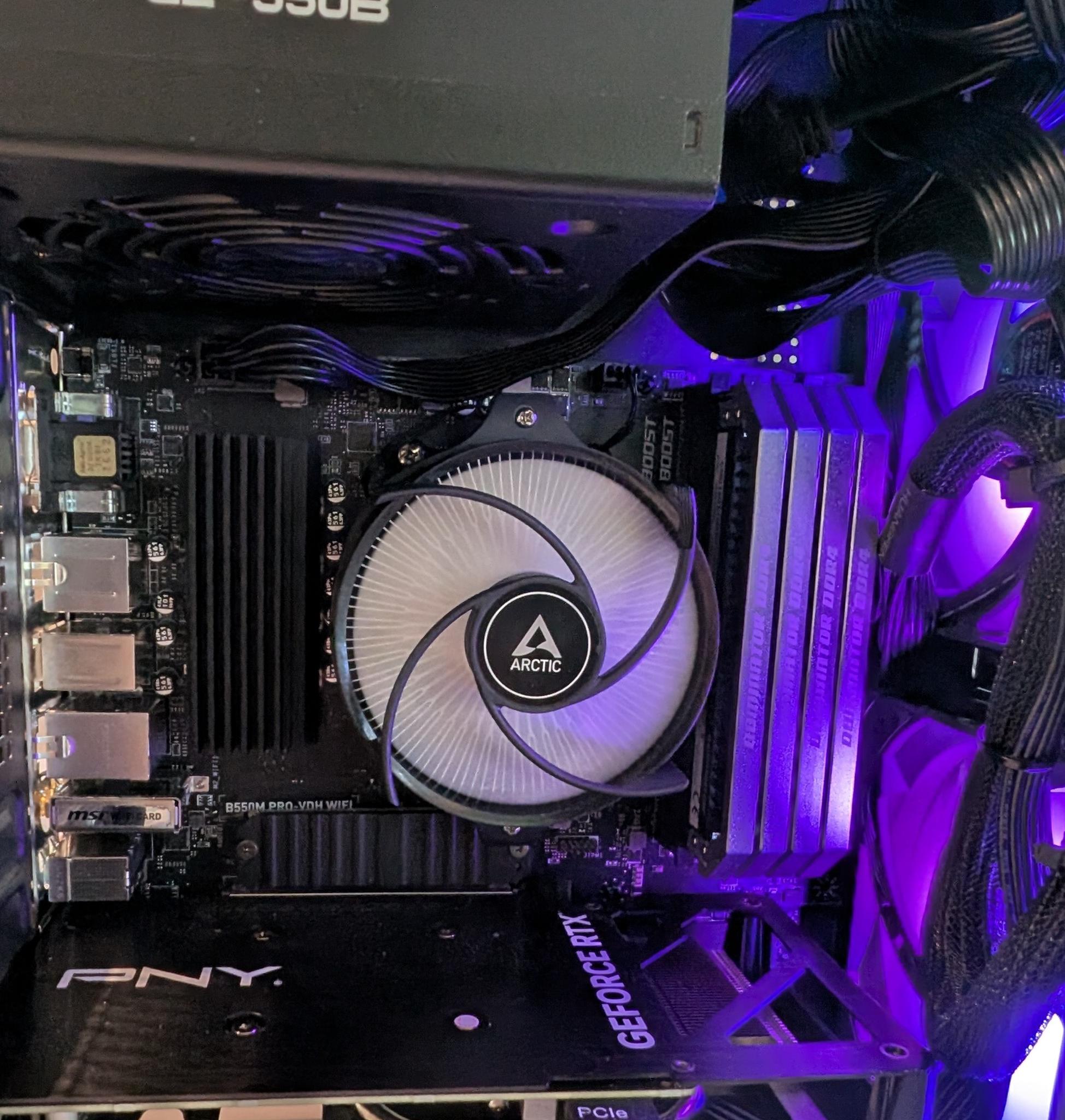 ☆★ Little Friend ★☆ SFF Gaming Pc