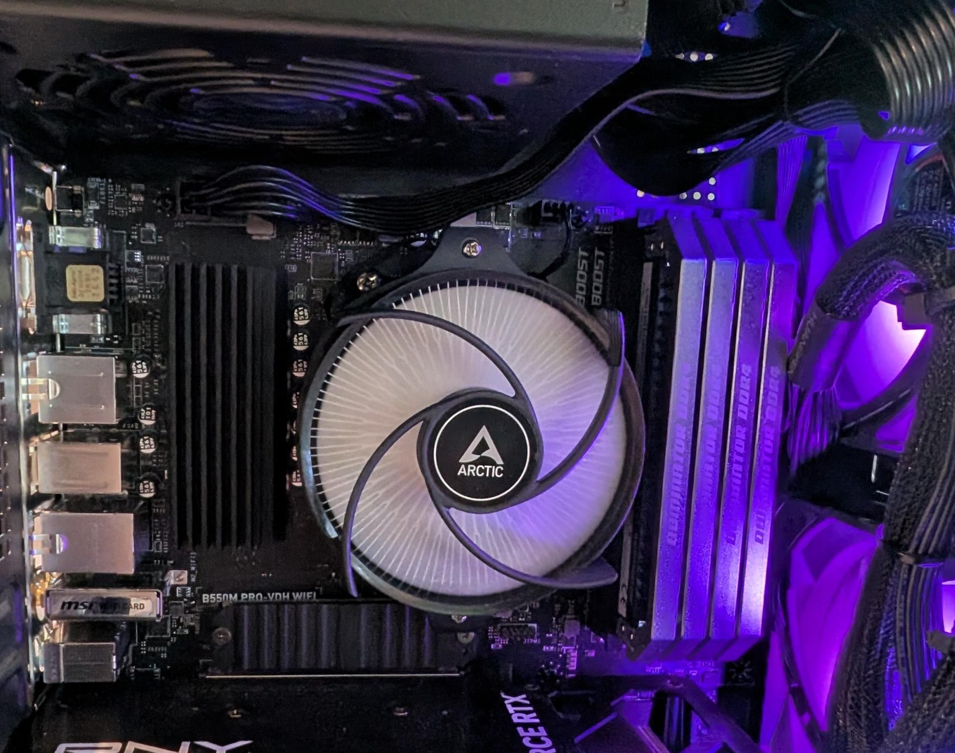 ☆★ Little Friend ★☆ SFF Gaming Pc