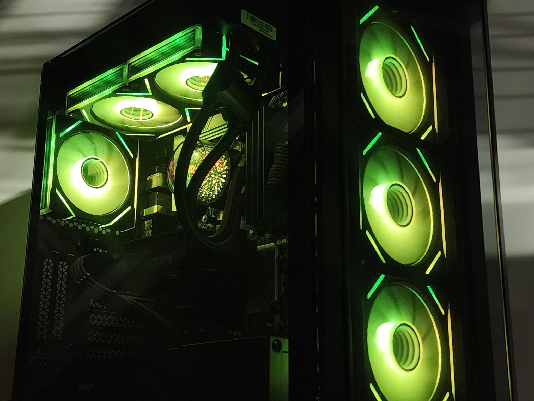 Gaming PC Ryzen 7 5700X 16GB RAM 1TB SSD RTX 5060  8GB Windows 11 Computer
