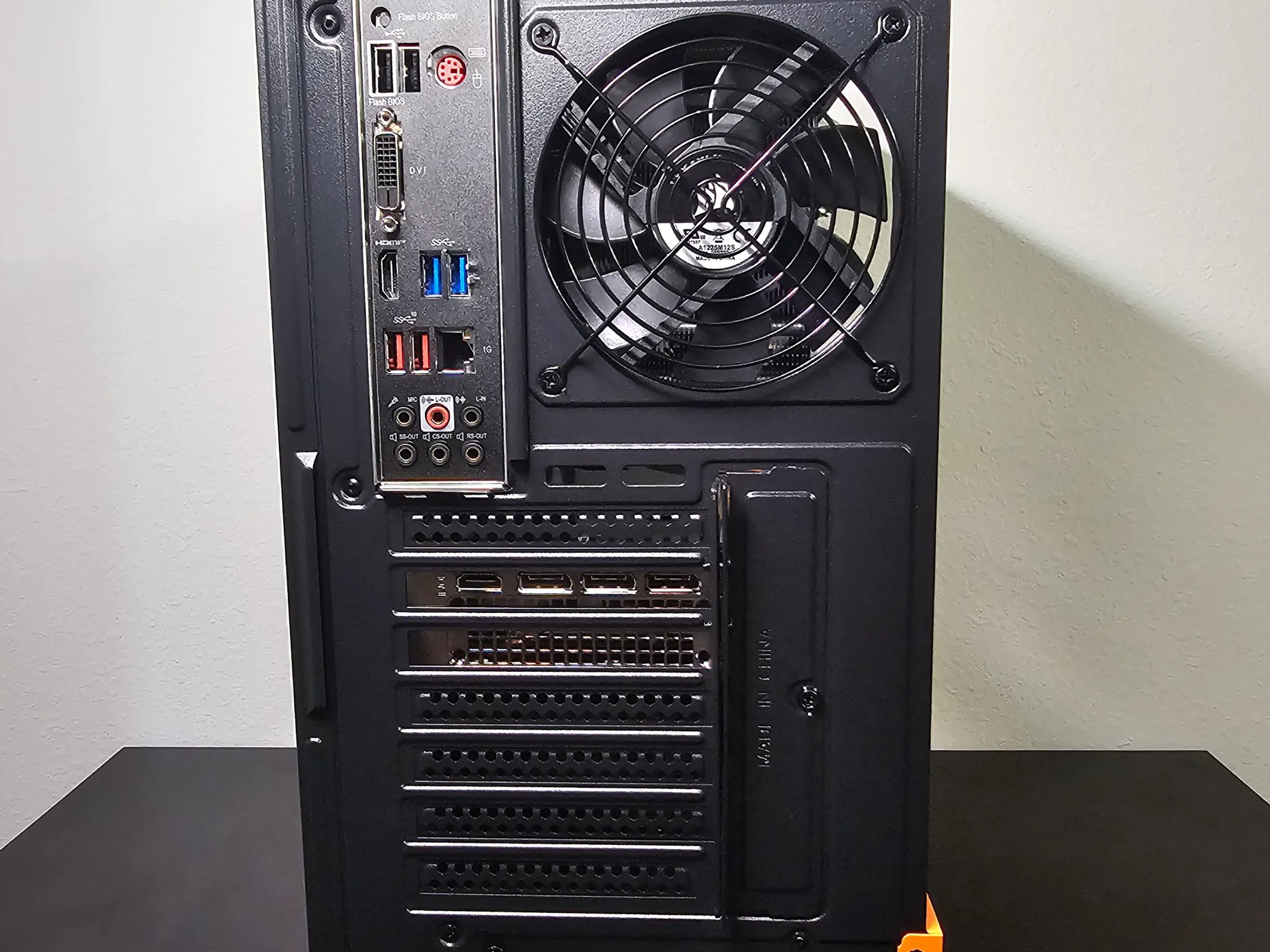 Ichiraku / Ryzen 7 5800x / RTX 3070-Ti / 32GB DDR4 / 1TB SSD / Wi-Fi + BT