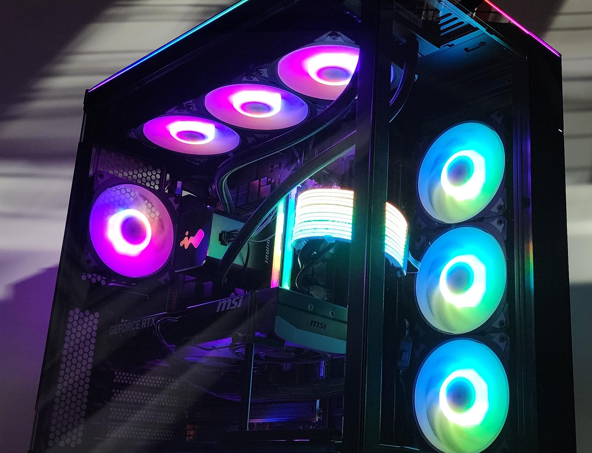 Gaming PC Ryzen 9 9950X3D 32GB RAM 2TB SSD RTX 5070 Ti 16GB Windows 11 Computer
