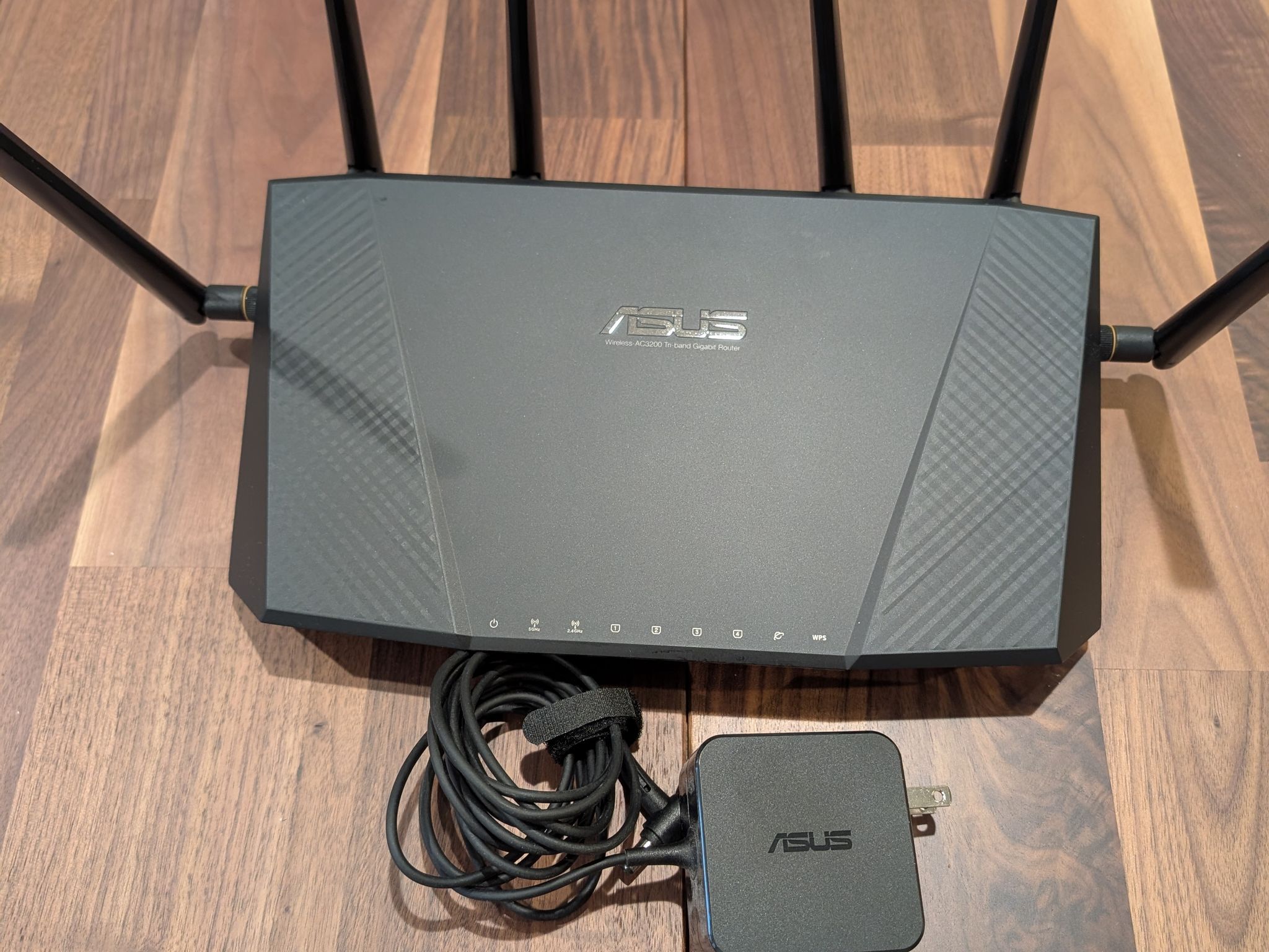 Asus AC3200 Gigabit wireless router