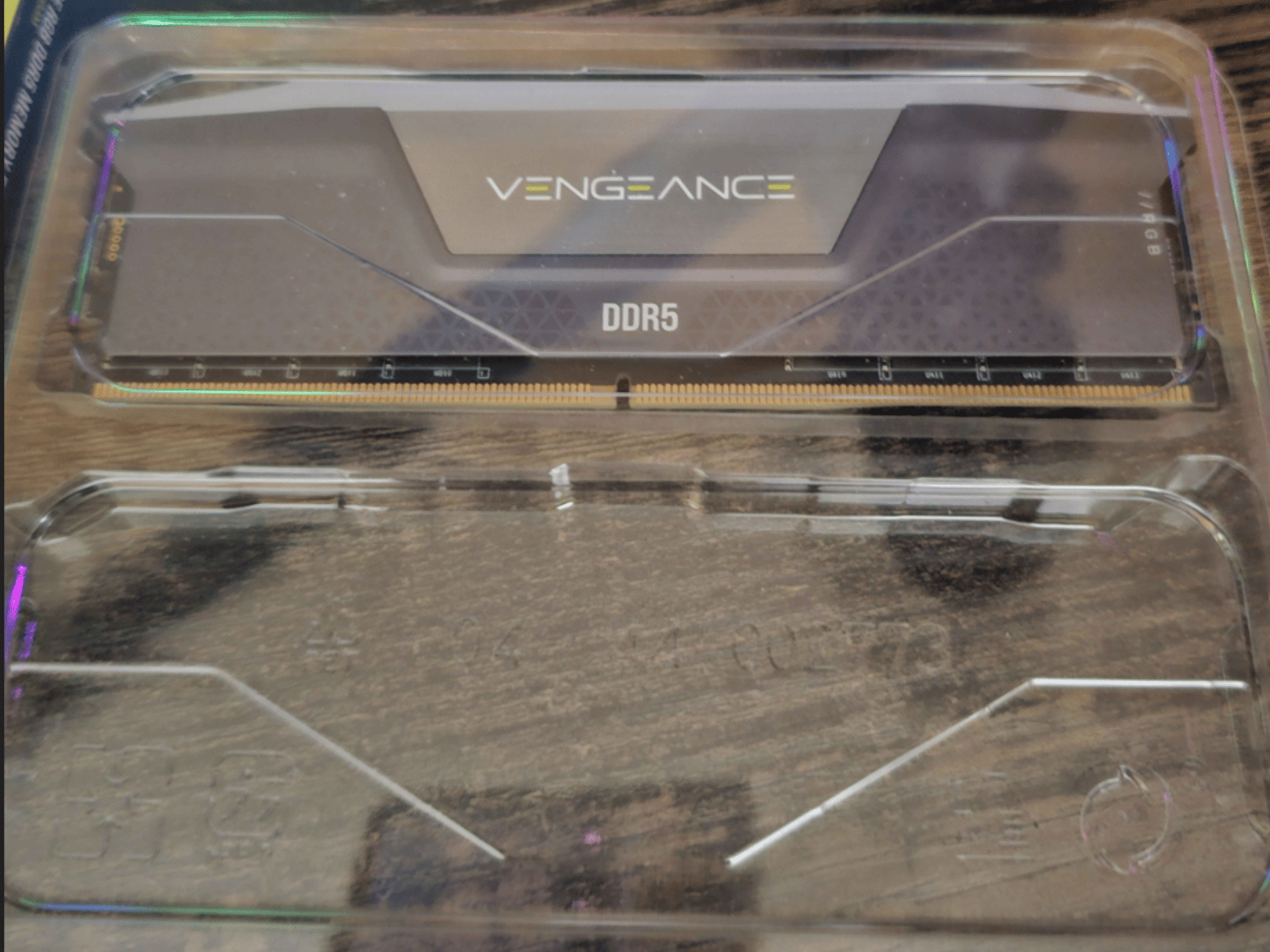 CORSAIR VENGEANCE RGB DDR5 (1x32GB) DDR5 6000MHz CL30