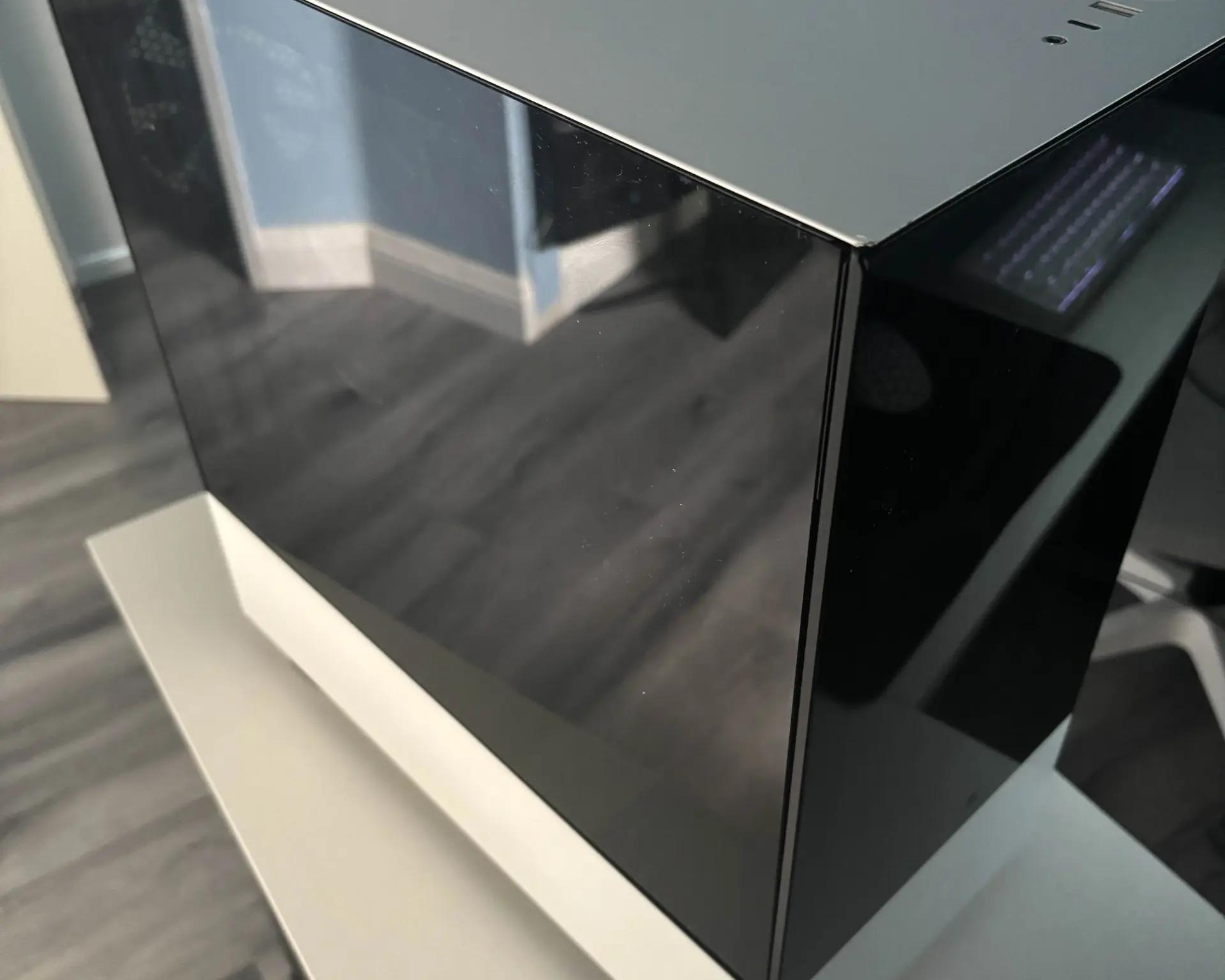 Intermediate gaming computer
