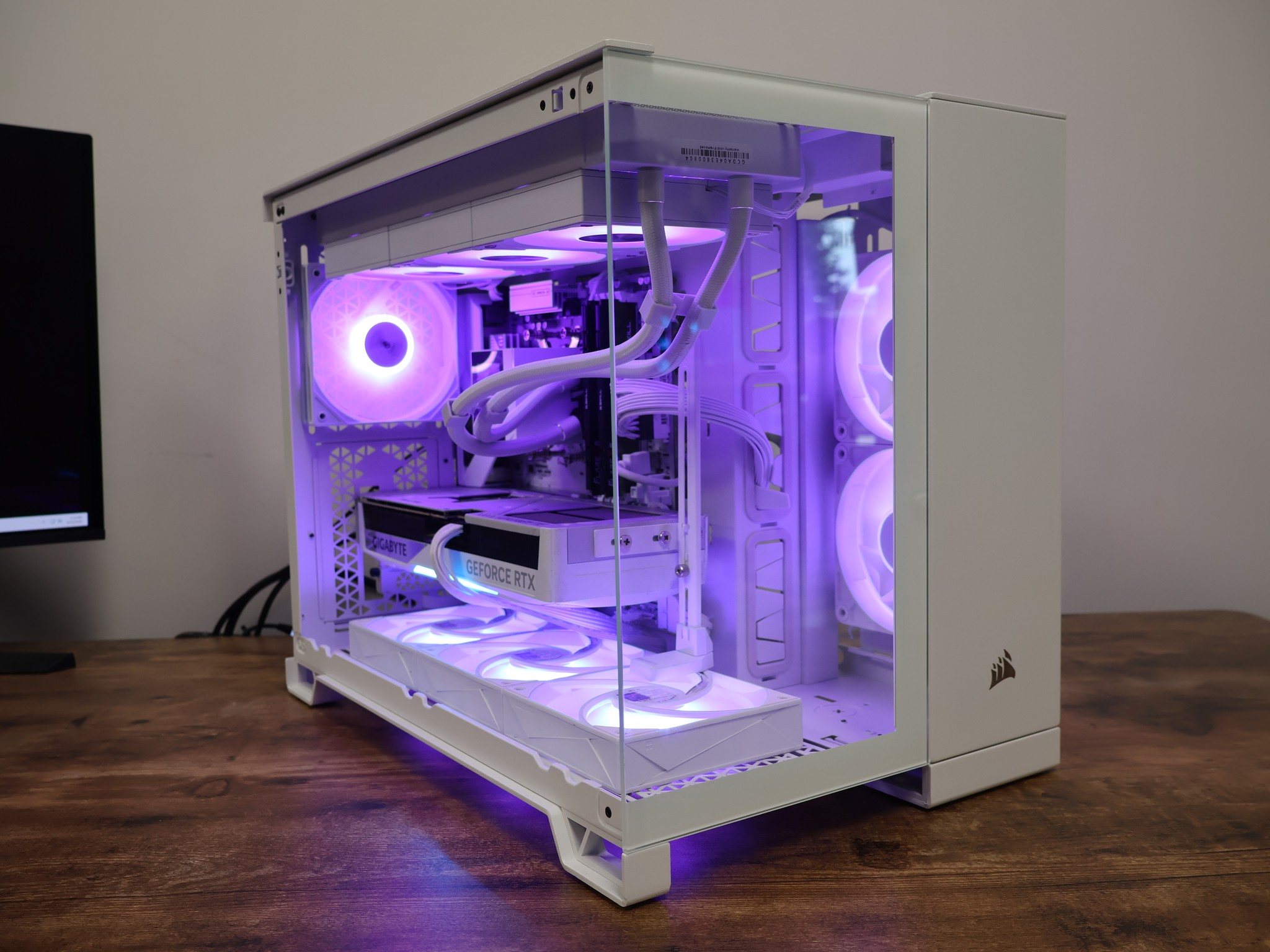 RTX 5070 Ti Gaming PC – Ryzen 7 7800X3D | 32GB DDR5 | 2TB M.2 | 1440p / 4K Gaming