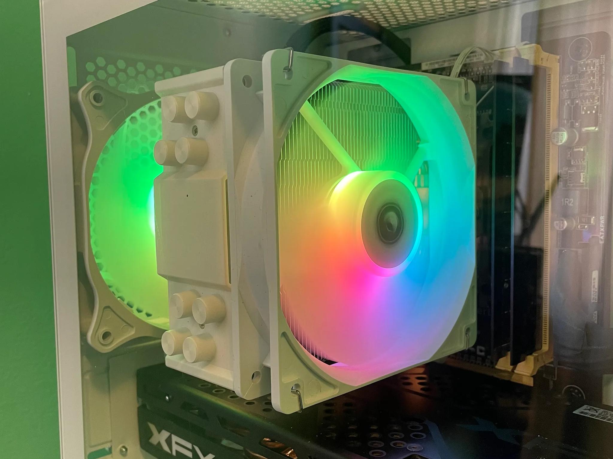 ELITE Glass Gaming PC | Intel i5 / Amd RX580 / 8GB / 600GB Win 10 Pro WiFi