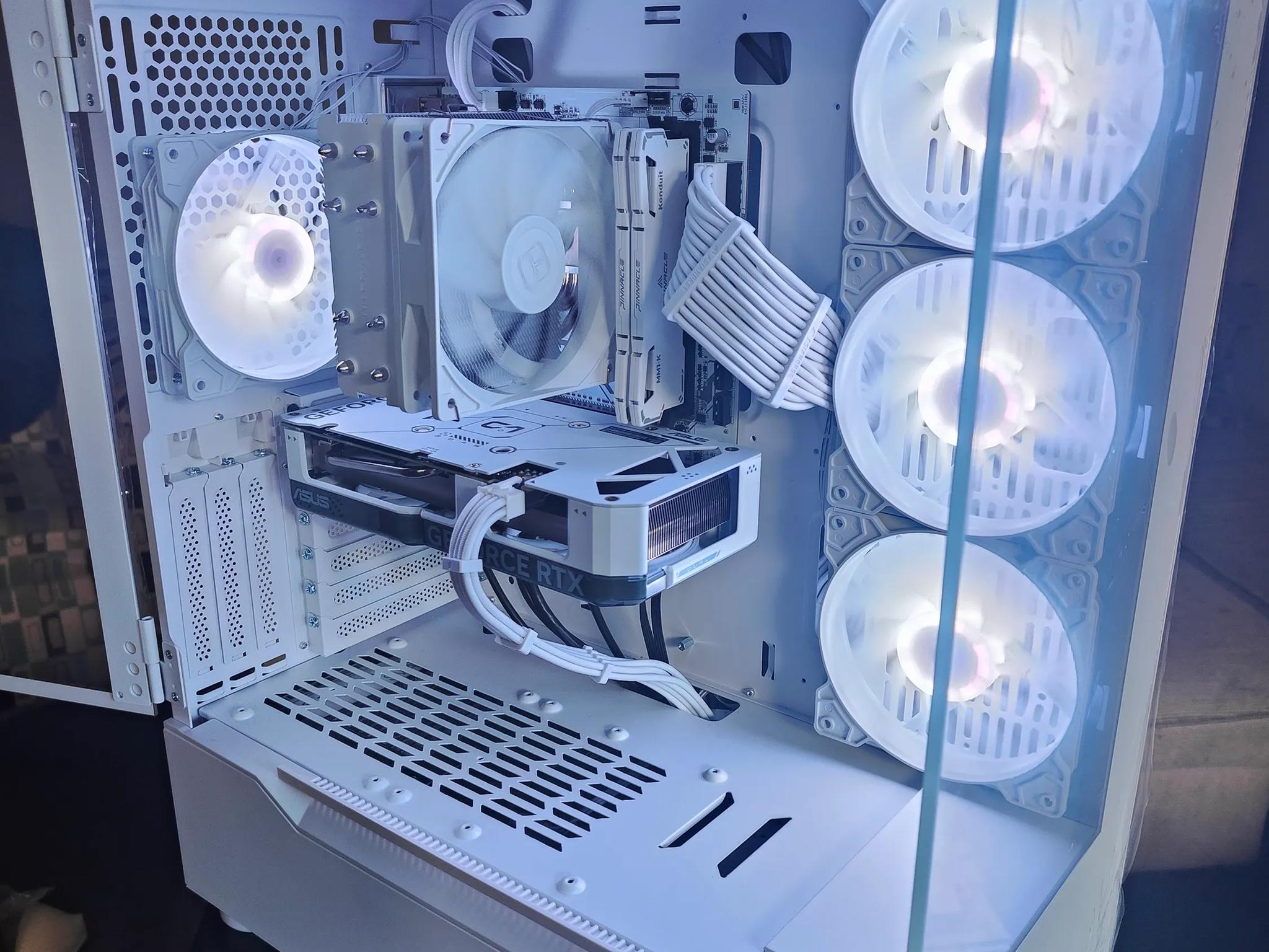 All White 1080p Gaming PC, Ryzen 5600/16gb DDR4/1tb SSD/RTX 4060