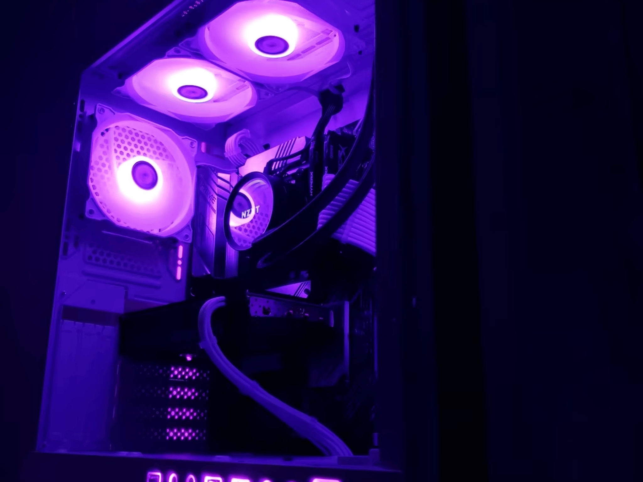 Dusk | RTX 3060Ti -  i5 10600k - 32GB Ram