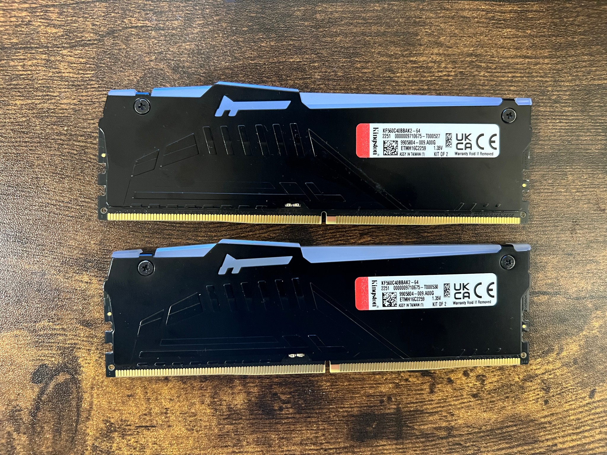 64GB (2x32GB) DDR5-6000MHz CL40 Kingston FURY Beast RGB RAM Memory